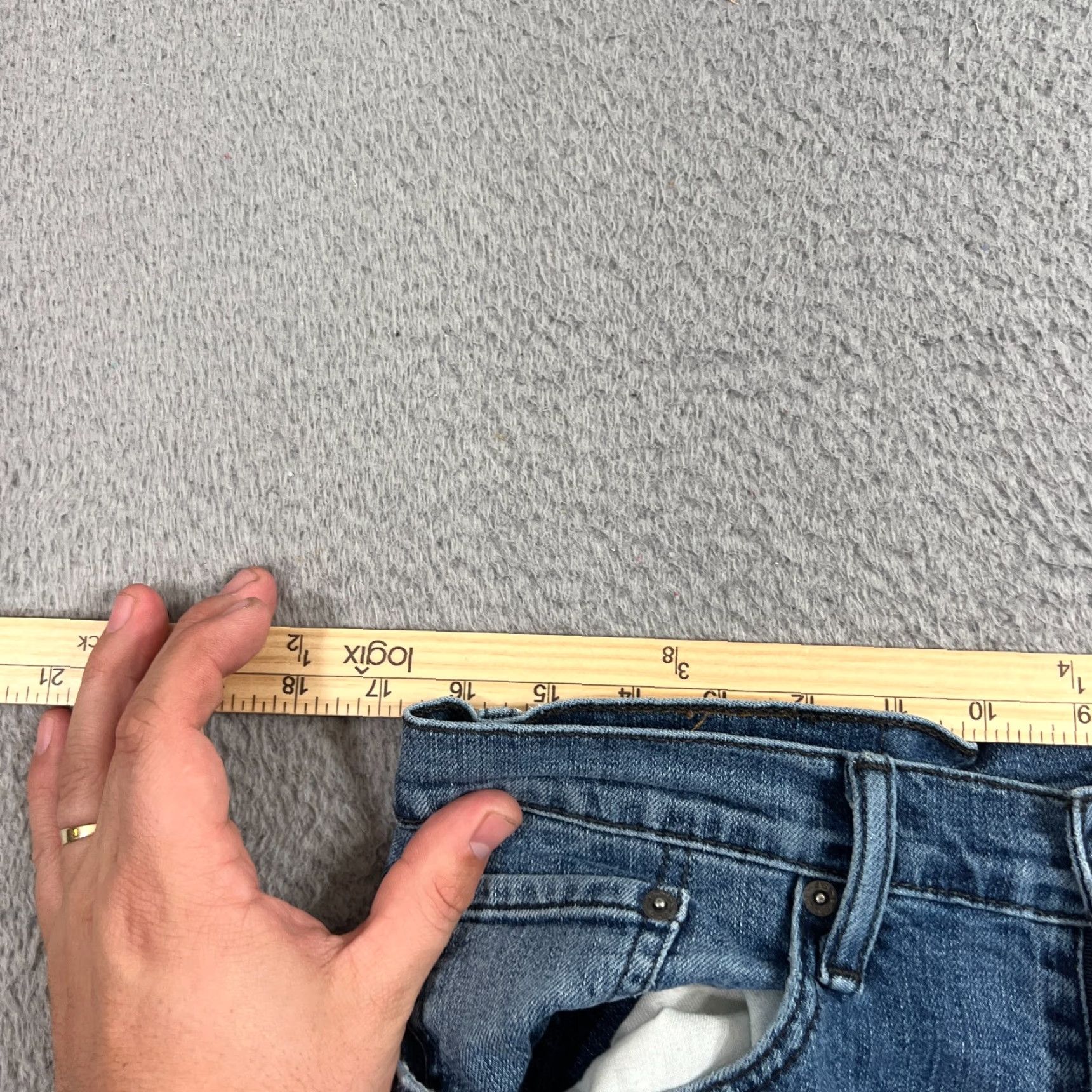 Levi's VINTAGE Levi's 514 Slim Straight Jeans Men’s 32x32 Blue Denim Mid Rise 90s Biker Style Size US 32 / EU 48 - 5 Thumbnail