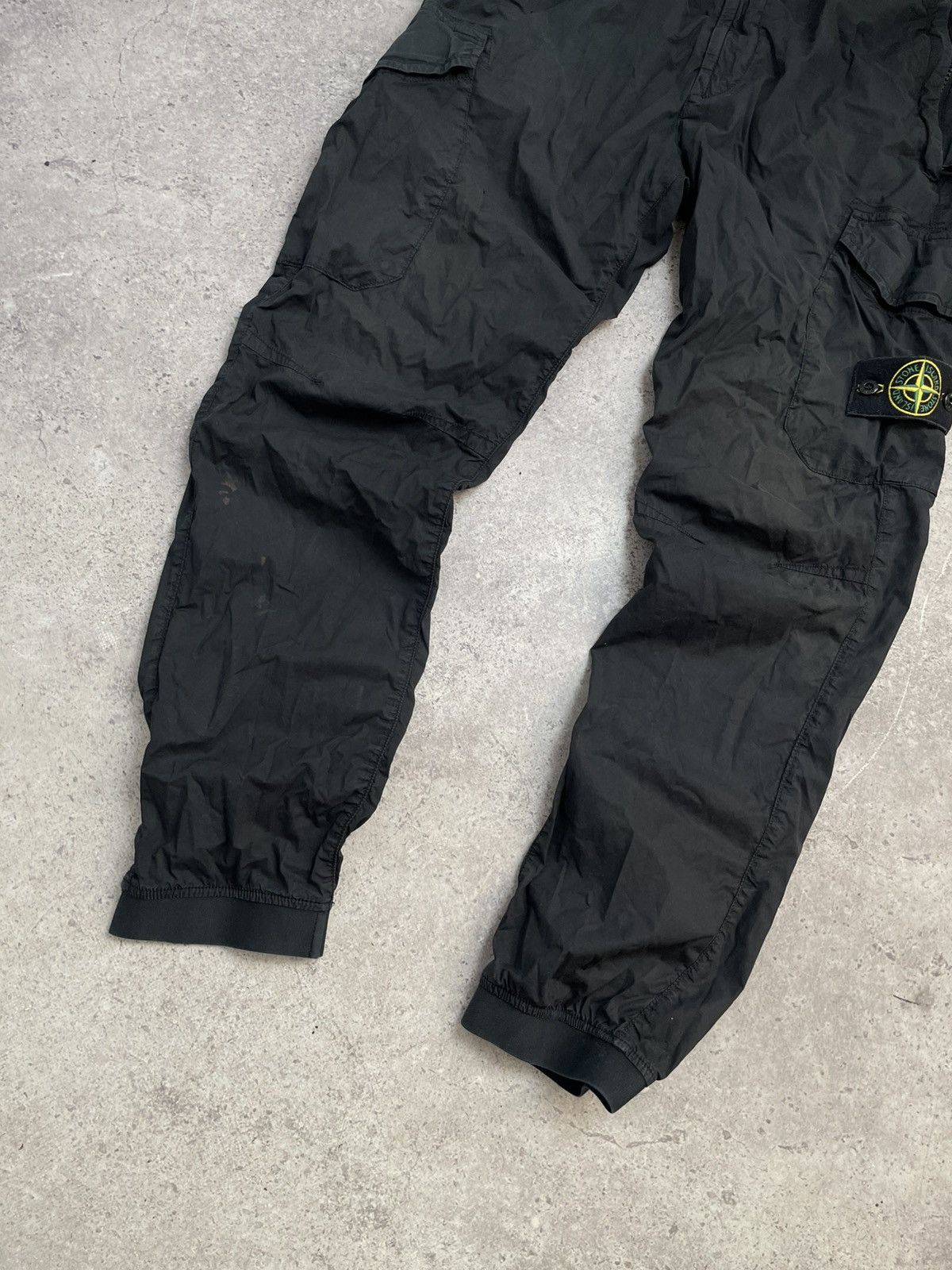 Stone Island Stone island black cargo pants Size US 32 / EU 48 - 3 Thumbnail