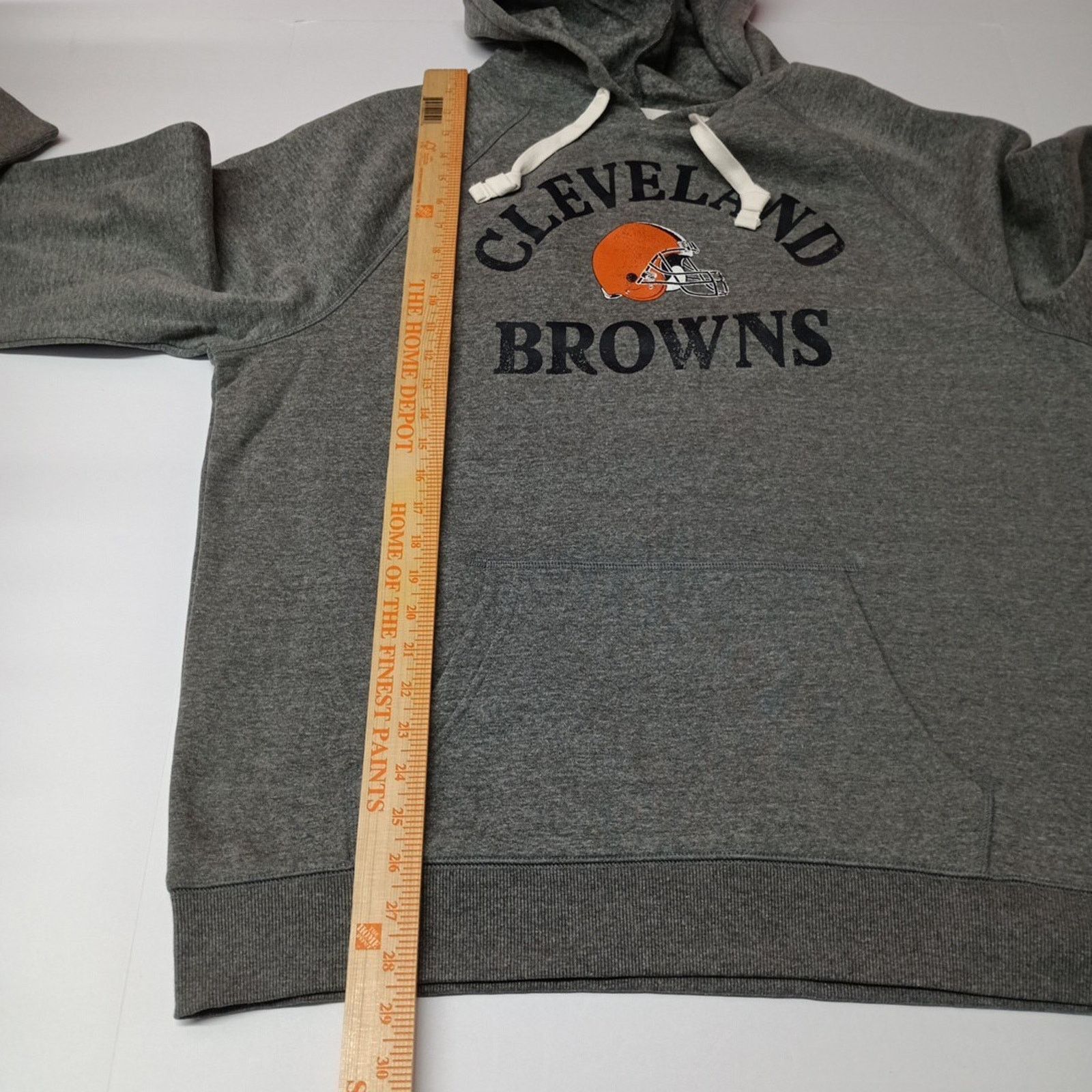Other NFL Men’s Cleveland Browns Pullover Hoodie Size L Large Gray Size US L / EU 52-54 / 3 - 7 Thumbnail