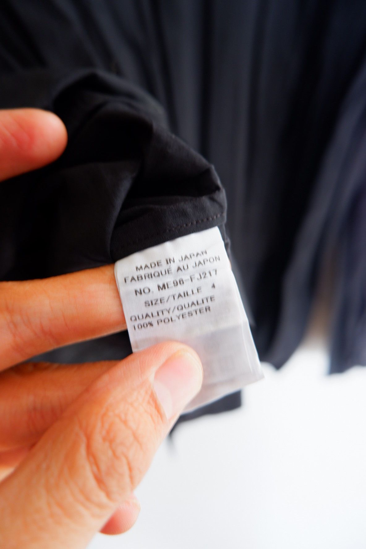 Issey Miyake Issey Miyake Men Edge Pleated Luster Shirts Size US XL / EU 56 / 4 - 8 Thumbnail