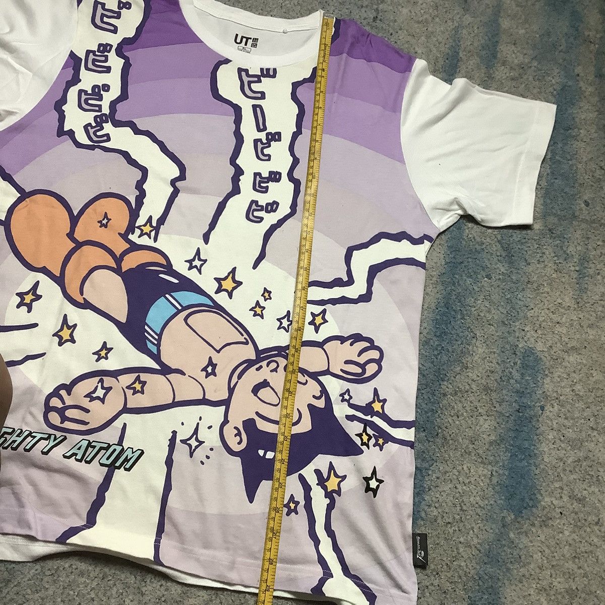 Anime × Japanese Brand × Uniqlo Steals 💥 Uniqlo Astro Boy Mighty Atom Tezuka Production Size US XL / EU 56 / 4 - 10 Thumbnail