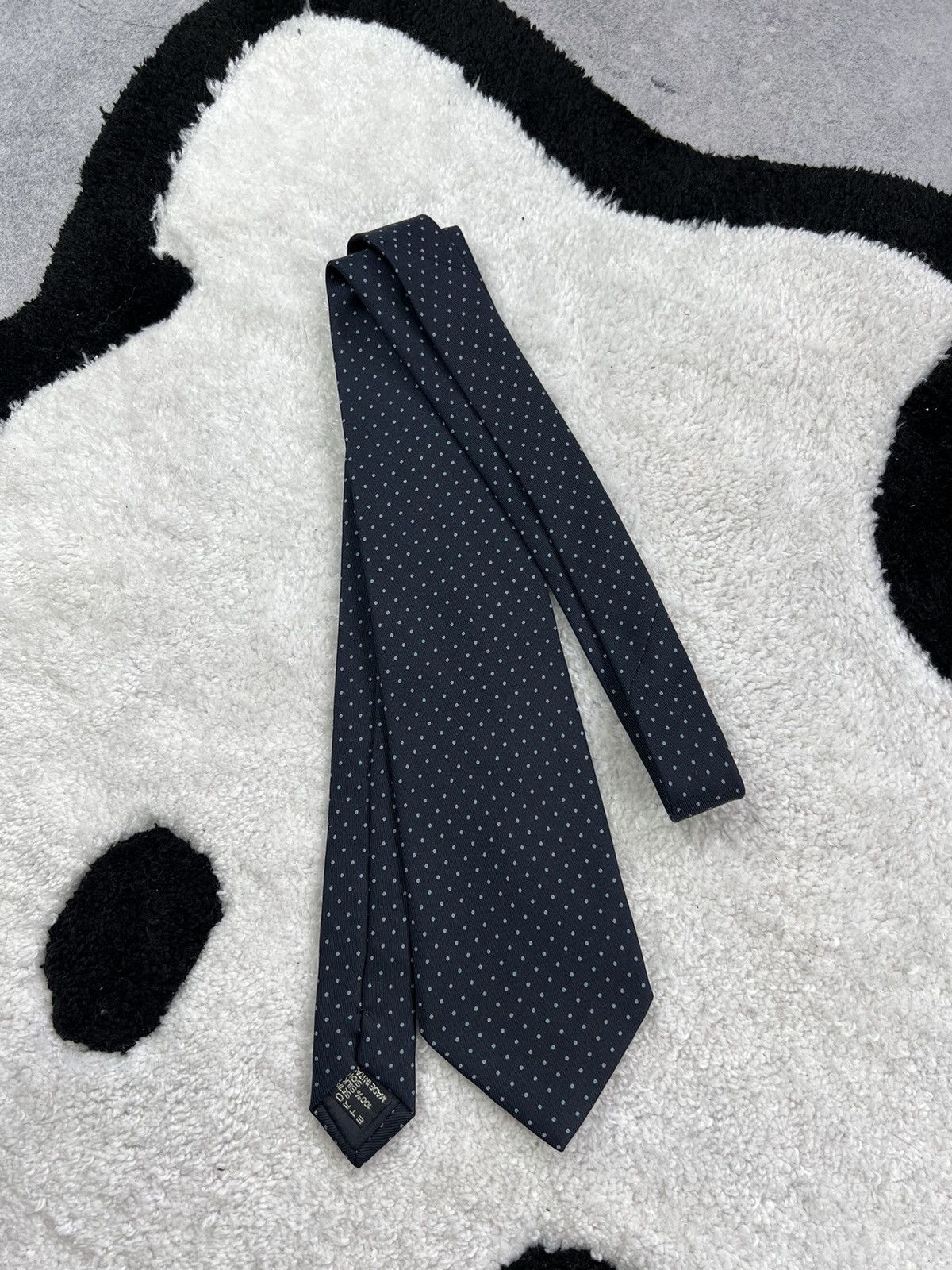 Etro Vintage Etro Italy Silk Geometric Blue Luxury Tie Size ONE SIZE - 1 Thumbnail