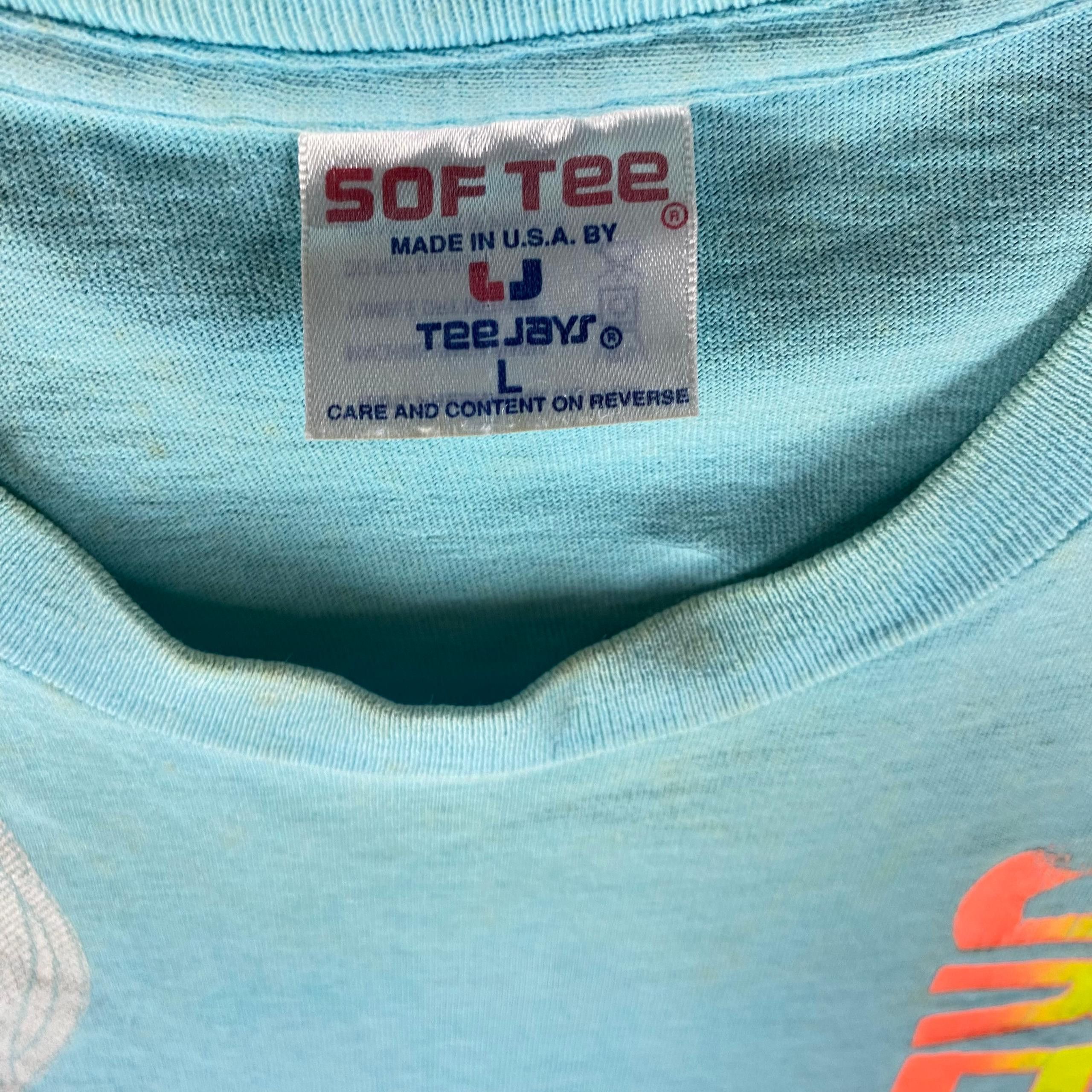 Disney Vintage 90s Bugs Bunny Great America Movie Tshirt Size US L / EU 52-54 / 3 - 9 Thumbnail