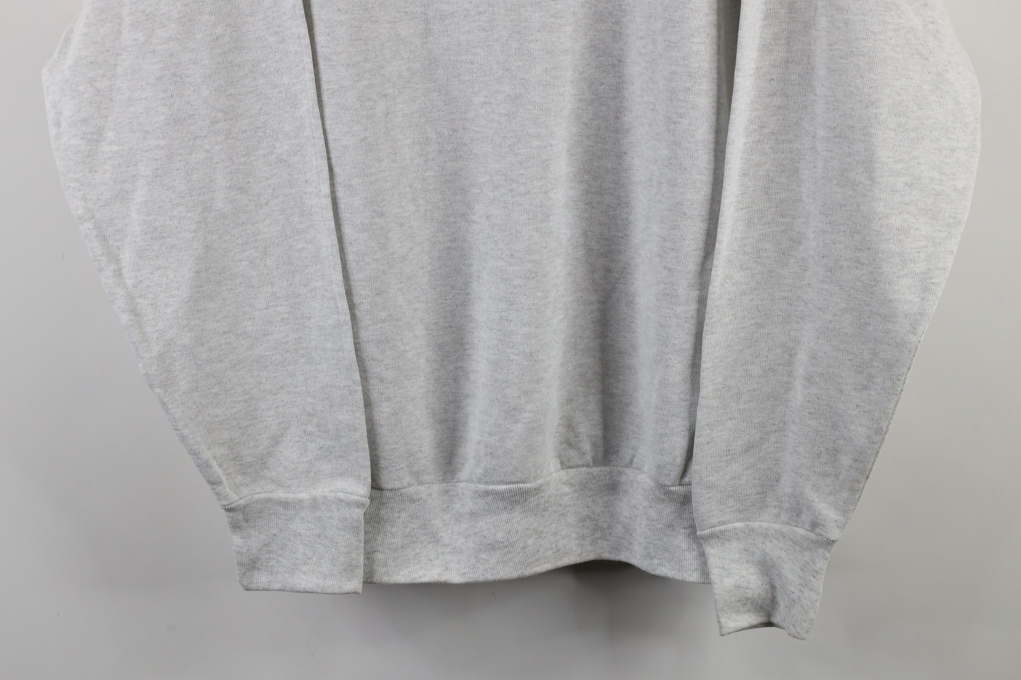 Vintage Vintage 90s Streetwear Crewneck Sweatshirt Heather Gray USA Size US L / EU 52-54 / 3 - 3 Thumbnail