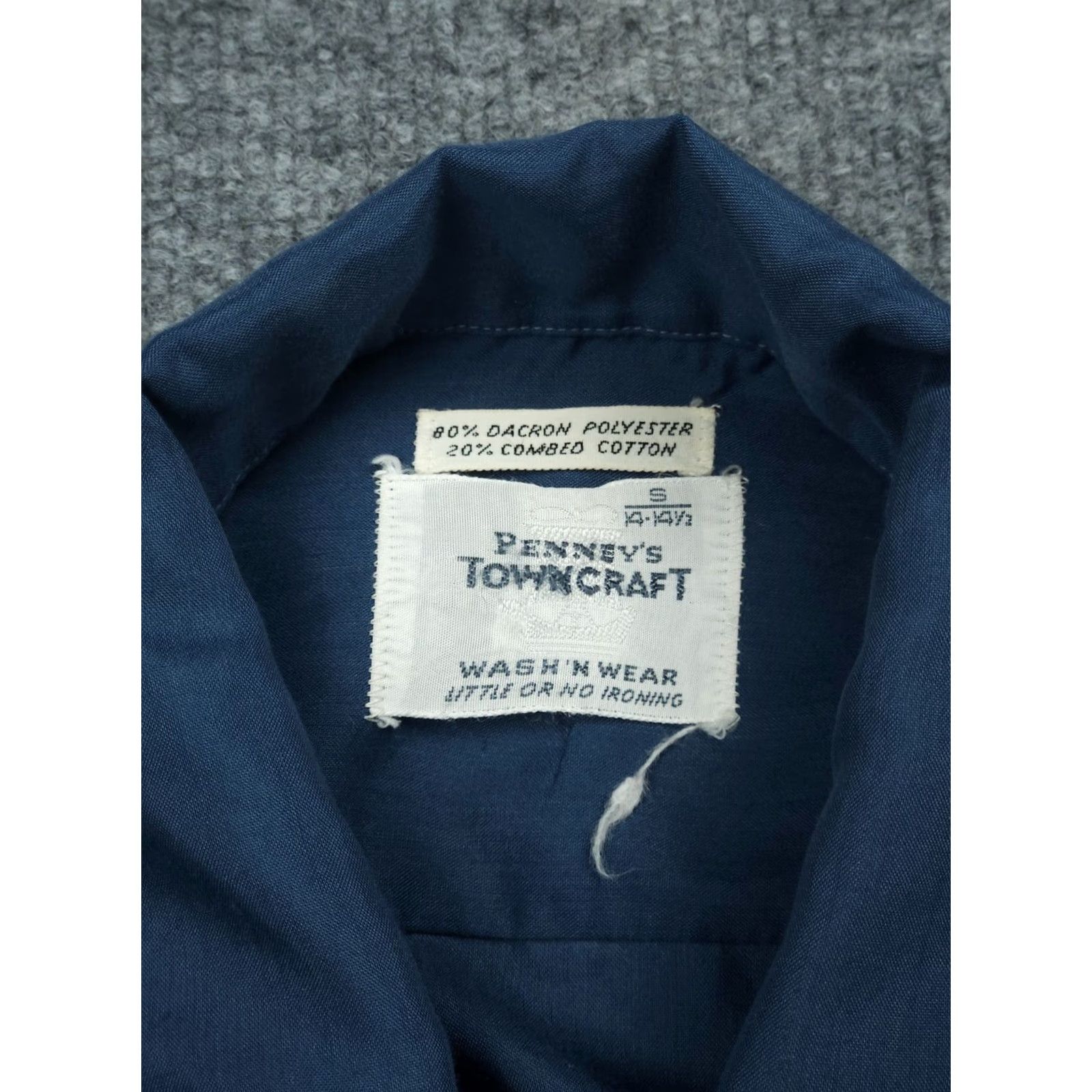 JCPenney VINTAGE Penneys Shirt Mens Small 14 - 14.5 Blue Dacron Blend Button Up Town 60s Mens Clothing Button-Up Shirt Blue Size US S / EU 44-46 / 1 - 2 Thumbnail