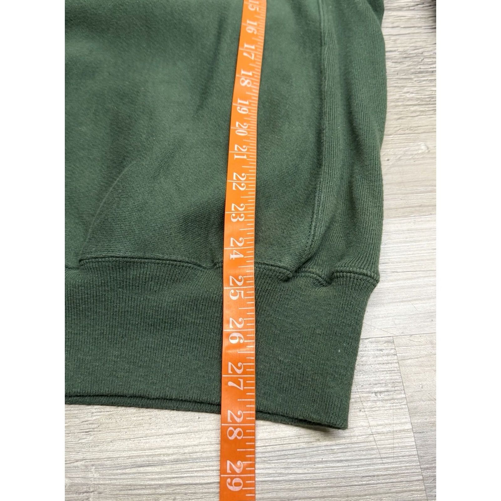 Champion VINTAGE Champion Sweatshirt XL Green Premium Reverse Weave Crewneck Embroidered Mens Pullover Heavyweight Logo Pattern Solid Size US XL / EU 56 / 4 - 6 Thumbnail