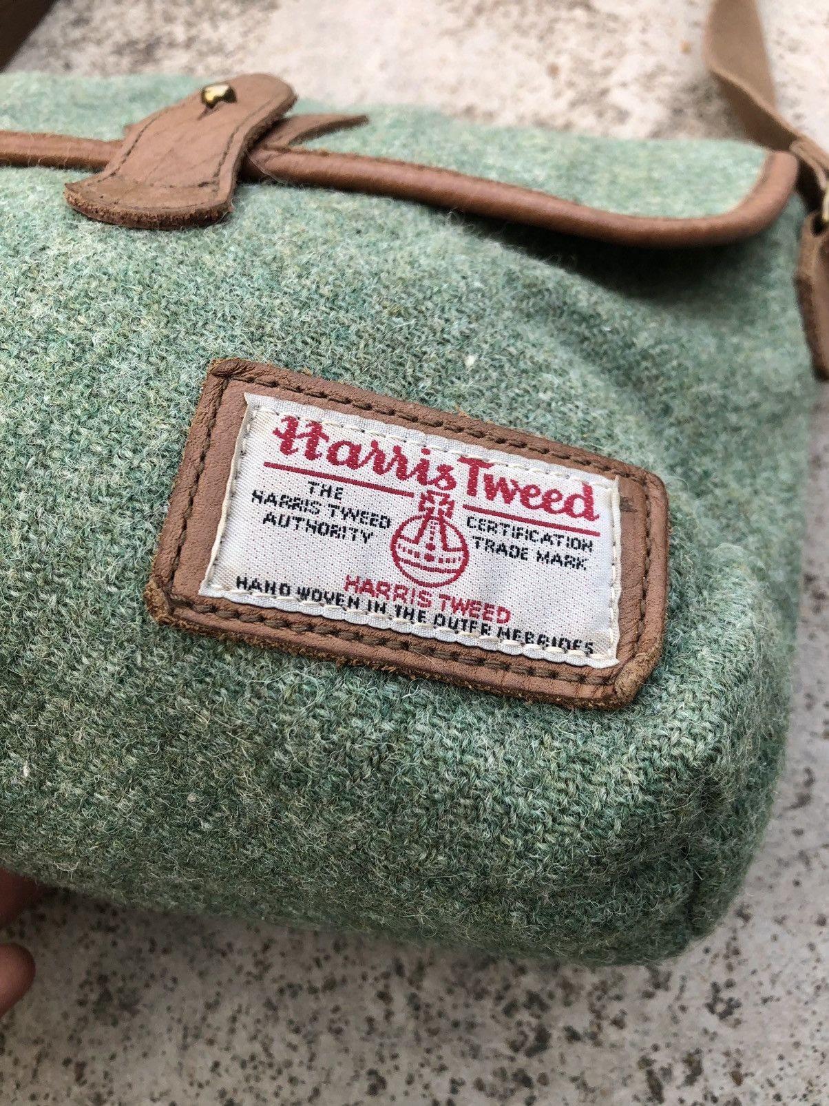 Harris Tweed WOOL⚡️⚡️HARRIS TWEED X HEMINGS INC SLINGBAG Size ONE SIZE - 2 Thumbnail
