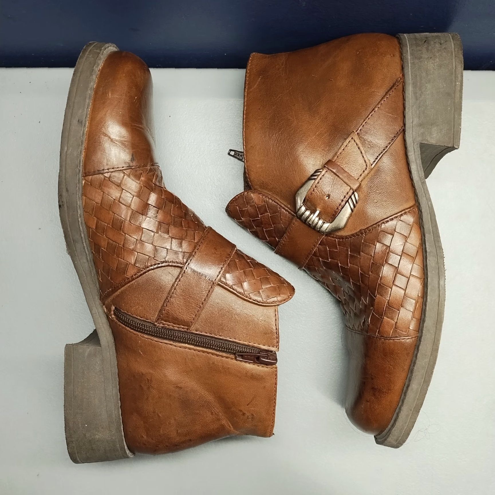 Vintage Romano Ridolfi Ankle Boots Womens US 7 Brown Leather Block Heel Side Zip Size US 7 / IT 37 - 3 Thumbnail