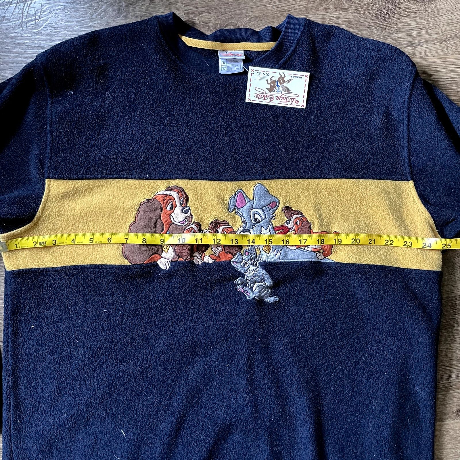 Disney VTG Lady and the Tramp Sweatshirt- L Size US L / EU 52-54 / 3 - 3 Thumbnail