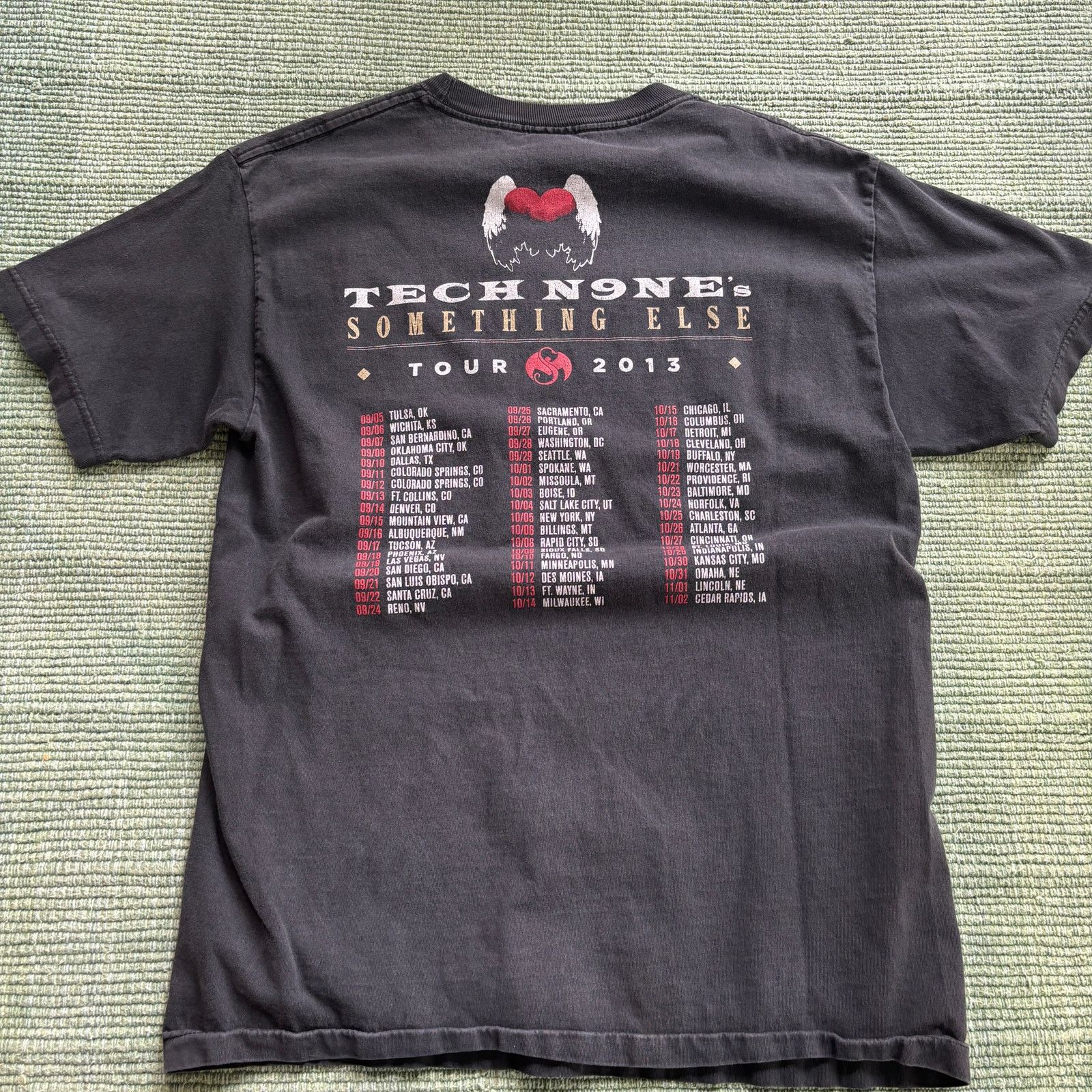 Vintage 2013 Tech N9ne Tour Tee Shirt, Faded Black Cotton Tee Sz M Size US M / EU 48-50 / 2 - 5 Thumbnail