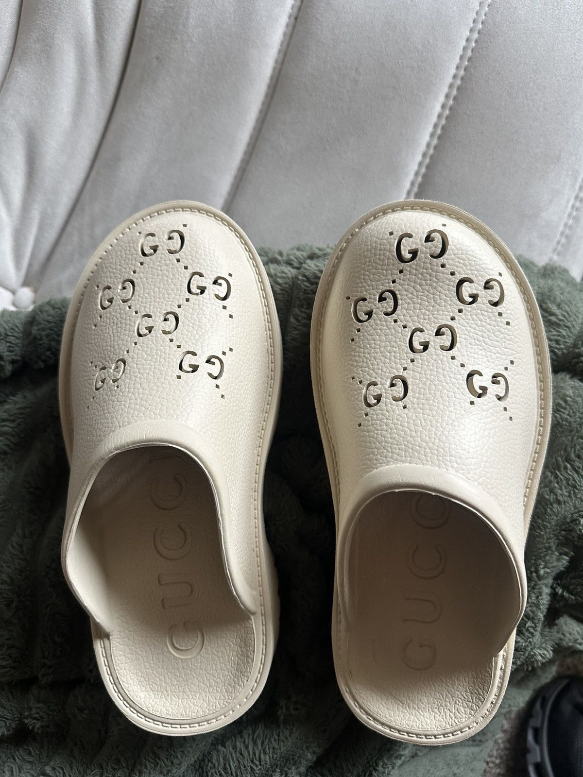 Gucci Gucci Guccisima Slides Size US 6 / EU 39 - 7 Thumbnail