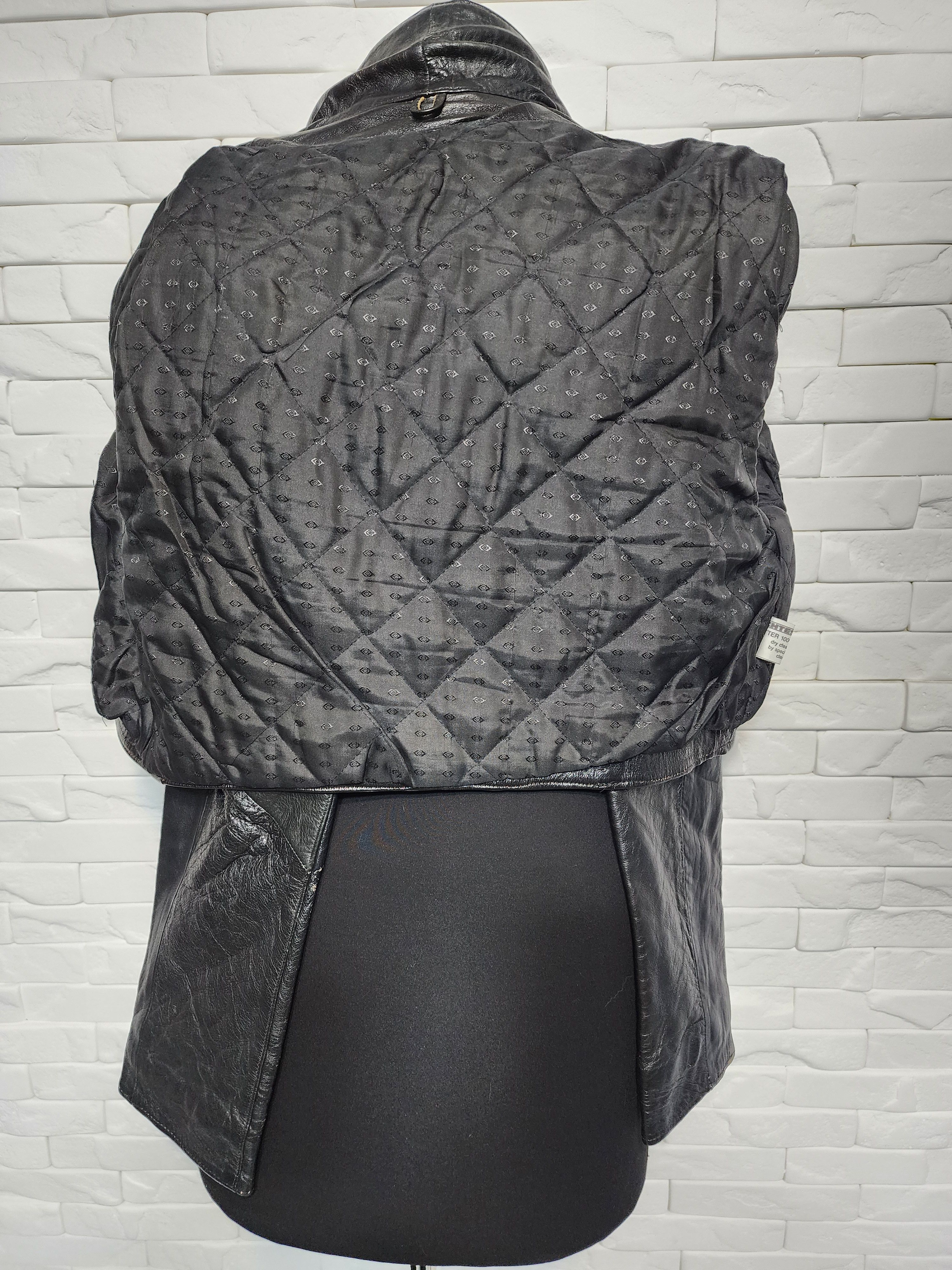 Designer Black women's leather jacket with tapestry fabric inserts. Size XL / US 12-14 / IT 48-50 - 7 Thumbnail
