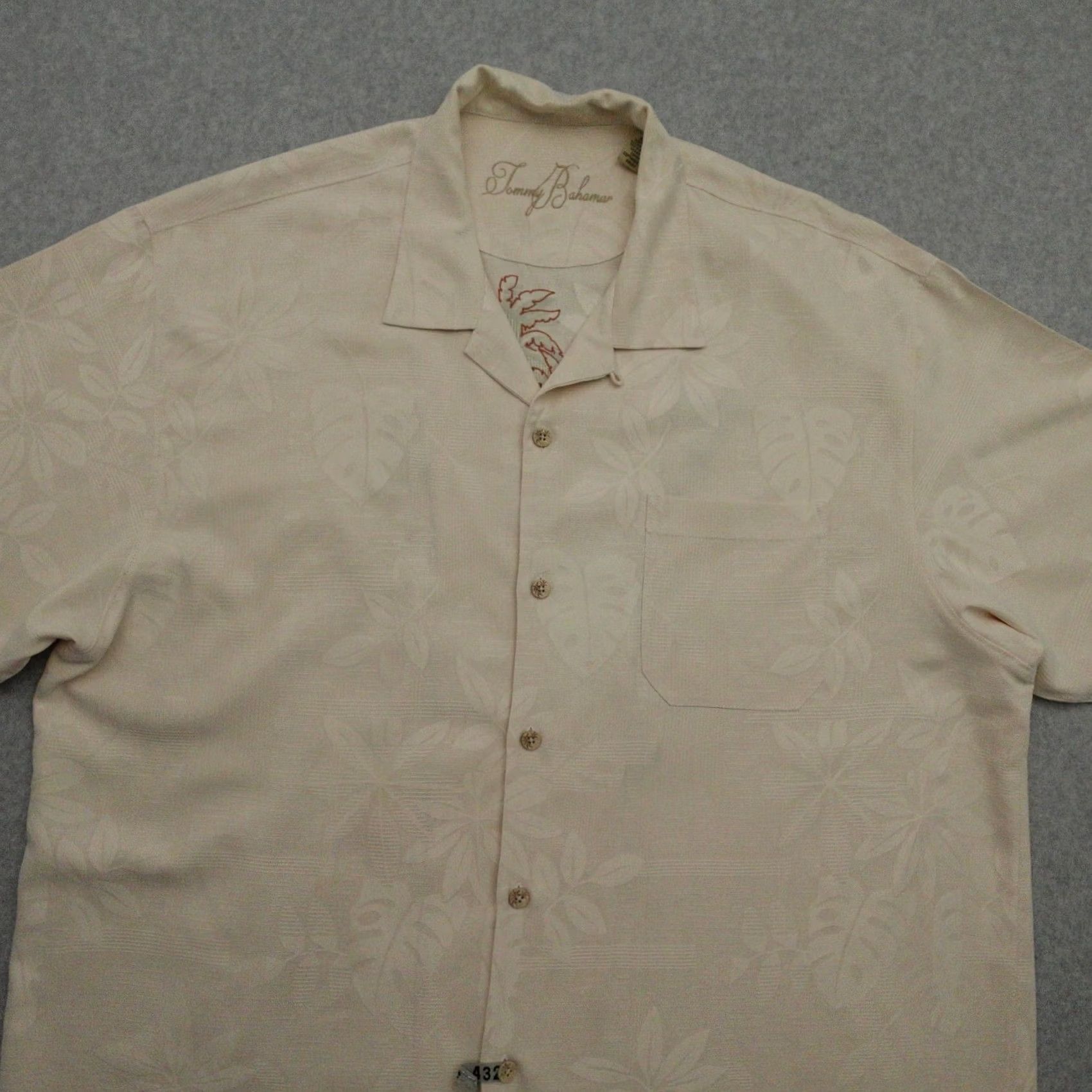 Tommy Bahama Tommy Bahama Shirt XL Beige Silk The Calypso Heat Camp Shirt Men Size US XL / EU 56 / 4 - 7 Thumbnail