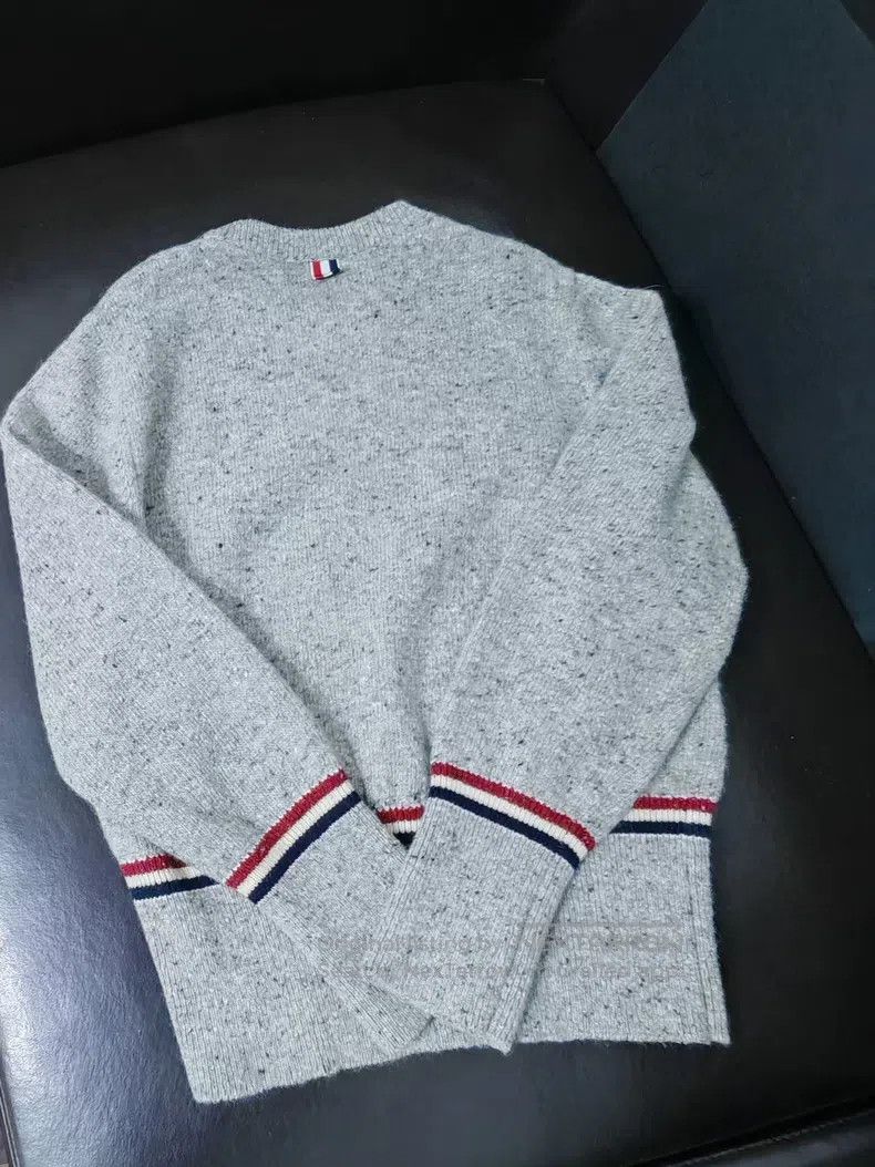 Thom Browne Thom Browne Gray striped Christmas dog sweater Size US L / EU 52-54 / 3 - 2 Thumbnail