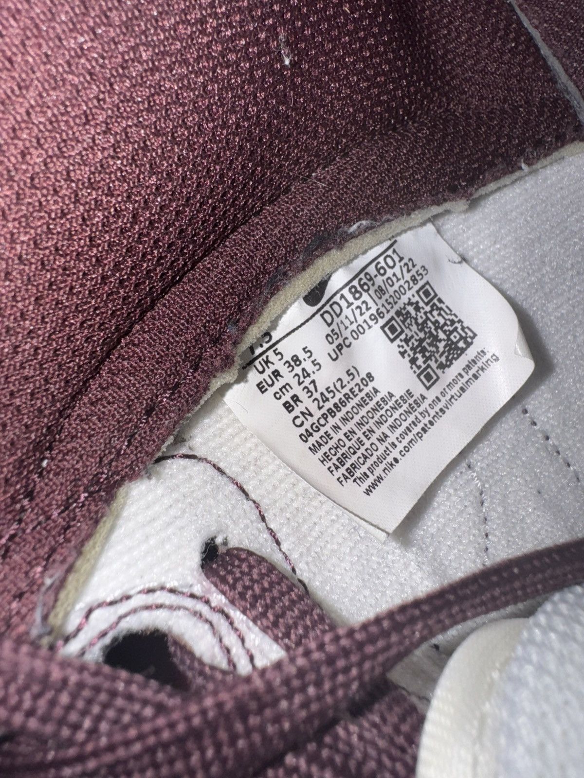 Nike Nike Dunk High Burgundy Crush Unisex Women Size 7.5 Size US 7.5 / IT 37.5 - 6 Thumbnail