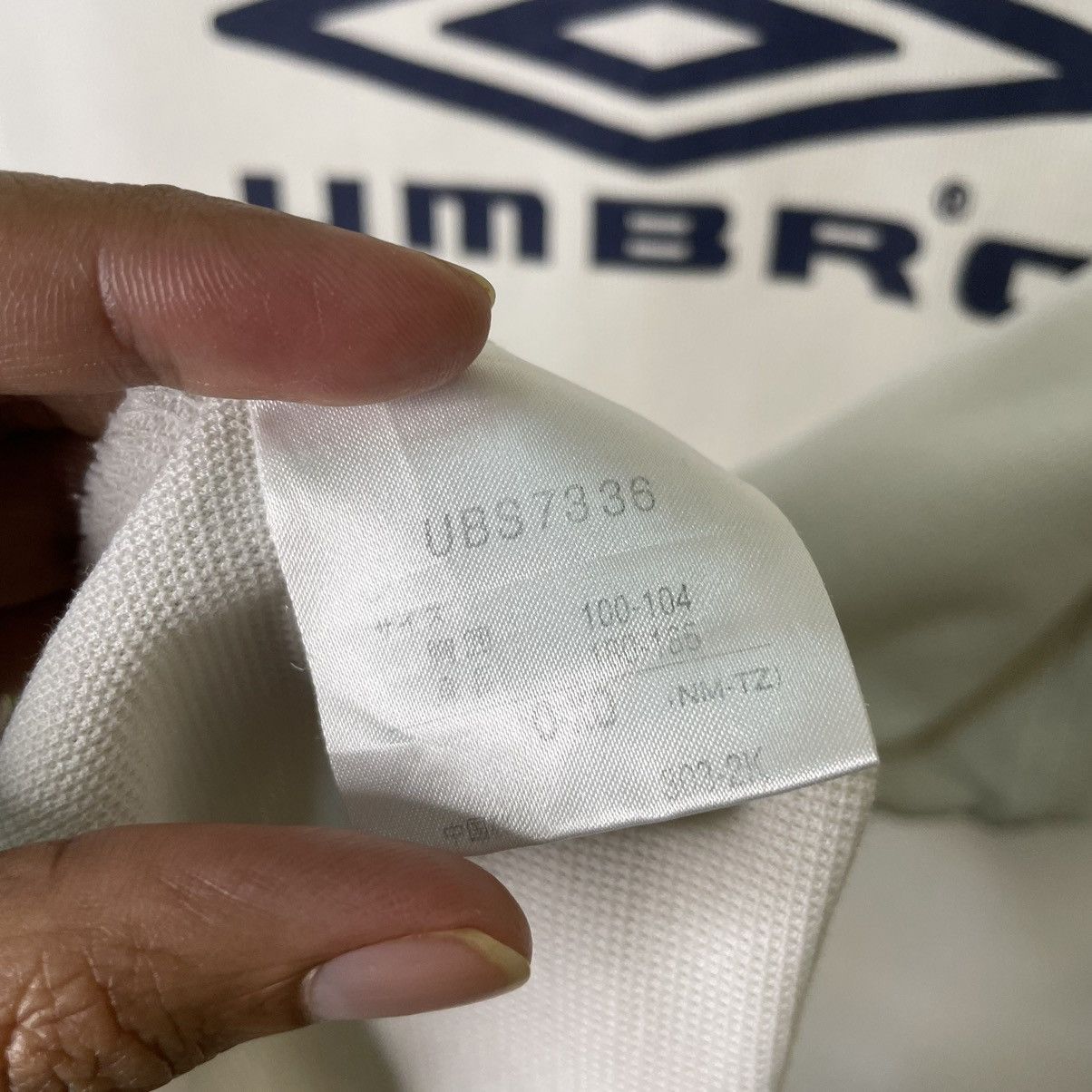 Umbro × Vintage Vintage 1990s Umbro Big Logo Sleeveless Size US M / EU 48-50 / 2 - 5 Thumbnail