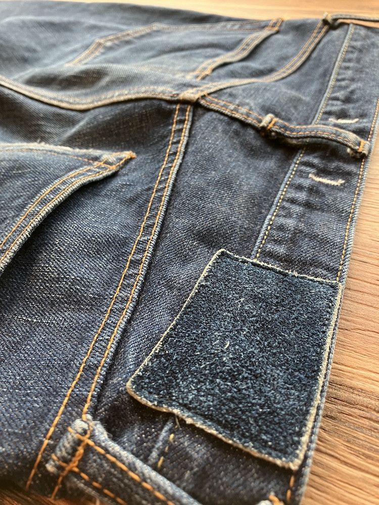 Japan Blue TEXTURE WE MADE by Japan Blue W31 x L34 Tapered Selvedge Size US 31 - 14 Thumbnail