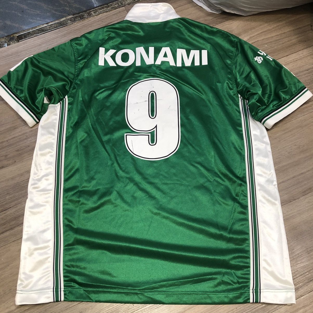 Japanese Brand Verdy Kawasaki 2000 match issued home shirt #9 Size US XL / EU 56 / 4 - 2 Thumbnail