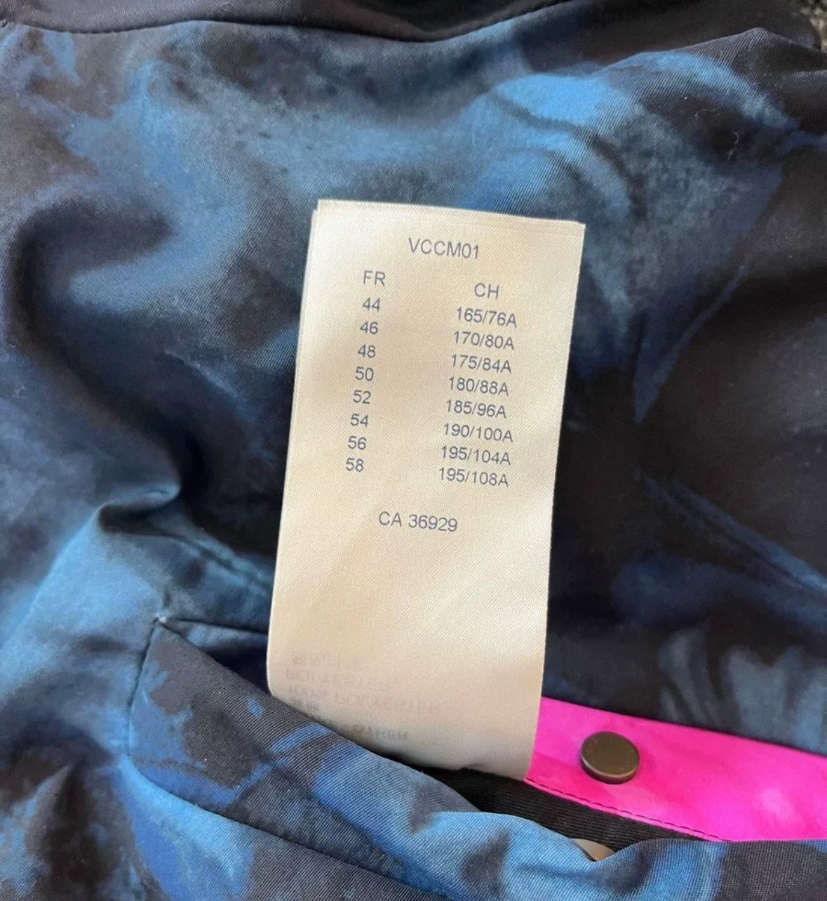 Louis Vuitton LOUIS VUITTON LV Quarterly New Long Sleeve Jacket Size US M / EU 48-50 / 2 - 6 Thumbnail