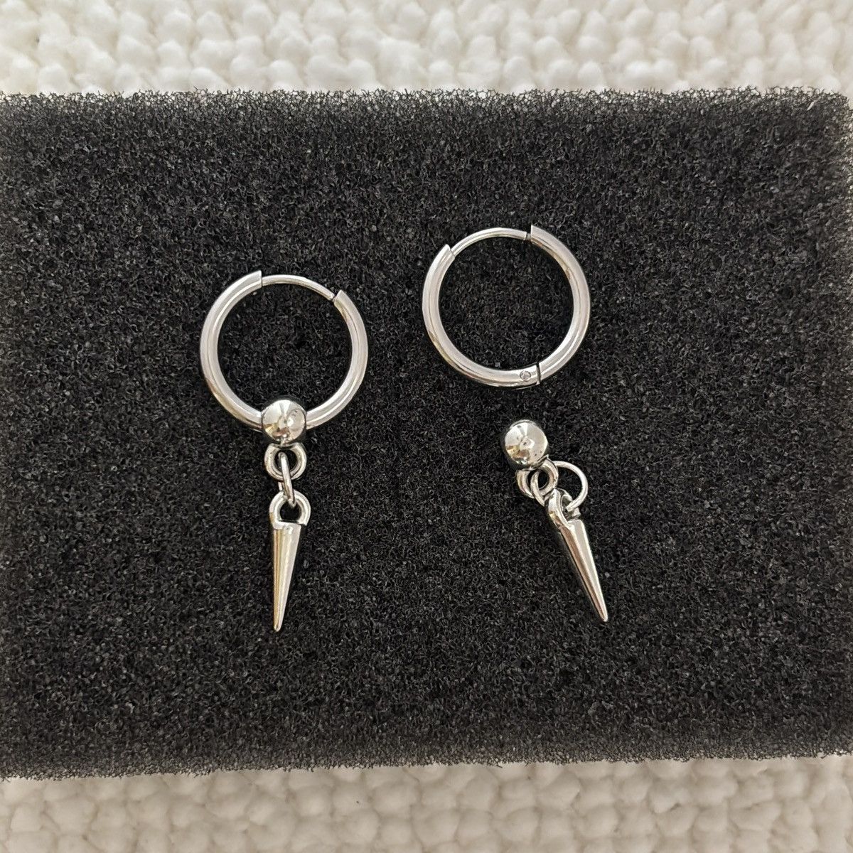Other Minimalist Spike Dangle Drop Earrings for Men Women Size ONE SIZE - 4 Thumbnail