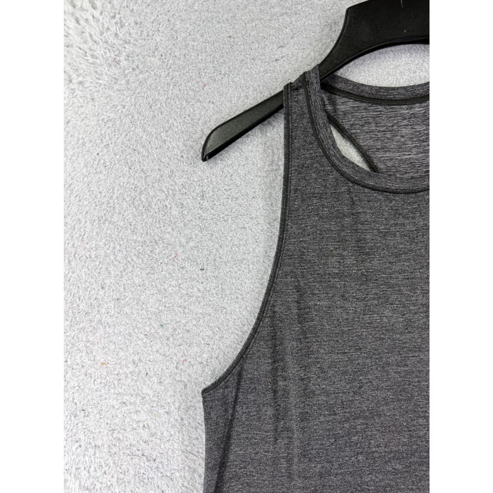 Lululemon Lululemon Shirt Women 8 Gray Racerback Tank Round Neck Run Gym Yoga Casual Sleeveless Sports 90s Mens Womens Girls Size M / US 6-8 / IT 42-44 - 3 Thumbnail