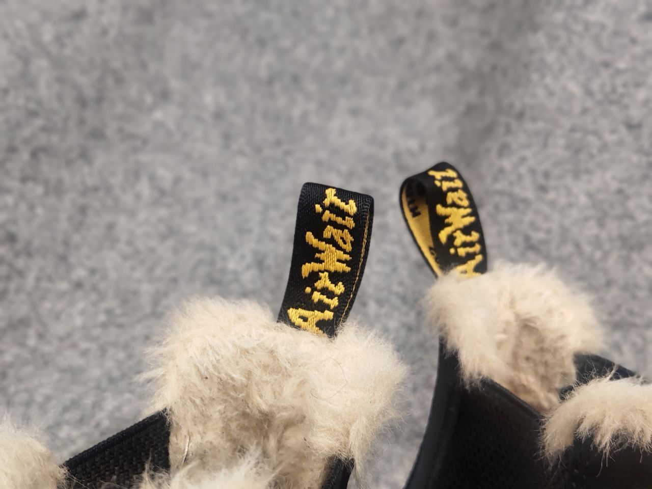 Dr. Martens Dr.Martens 2976 Leonore Leather Fur Lined Chelsea boots Size US 11 / IT 41 - 18 Thumbnail