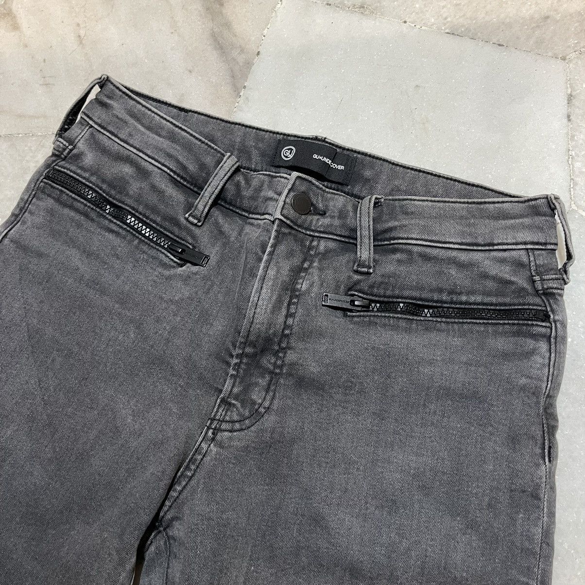 GU × Japanese Brand × Undercover GU X UNDERCOVER Faded Ripped Jeans Size US 30 / EU 46 - 3 Thumbnail