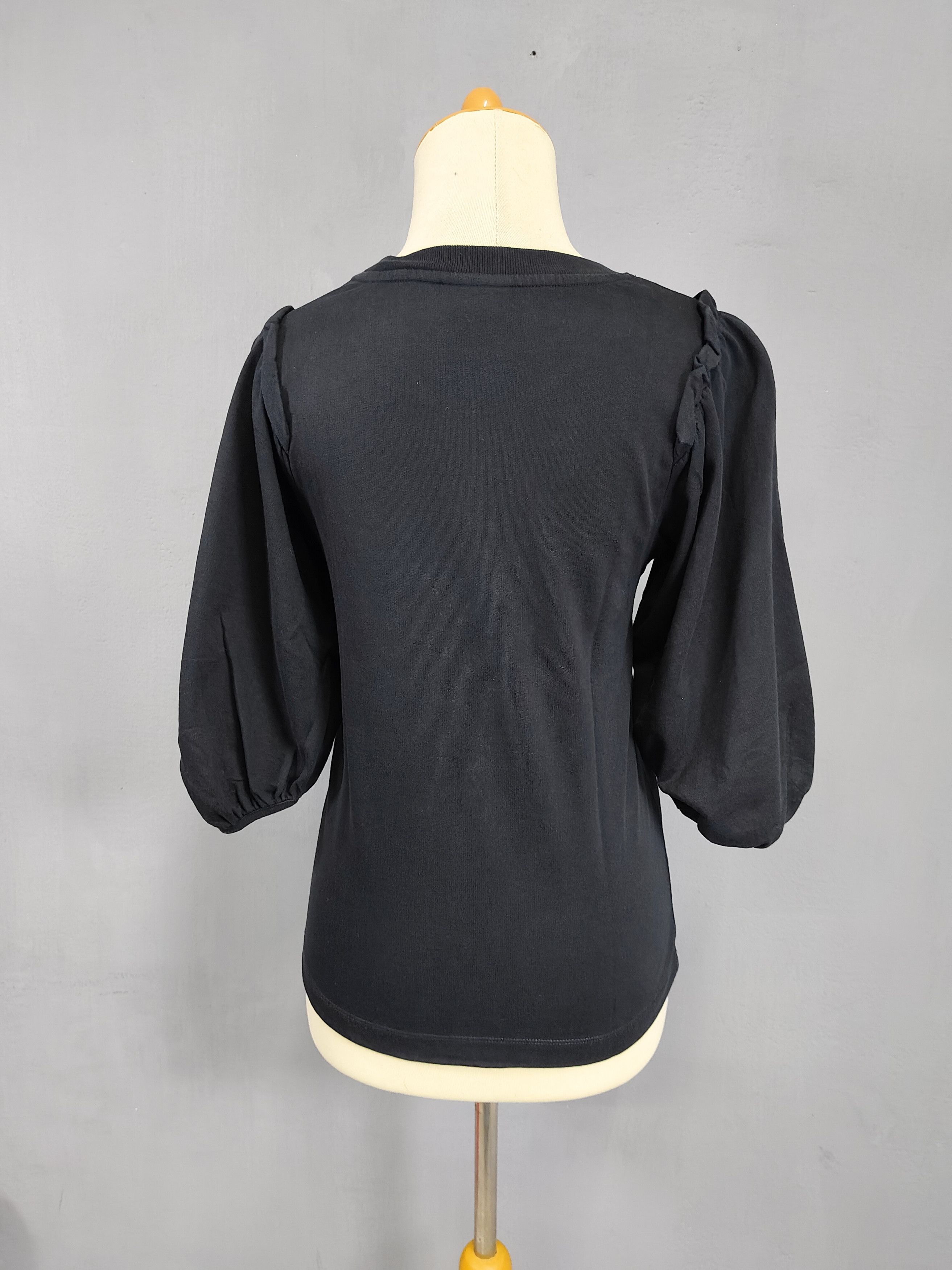 Dries Van Noten Dries Van Noten- Minimalist Structured Balloon Sleeve Tshirt Size S / US 4 / IT 40 - 4 Thumbnail