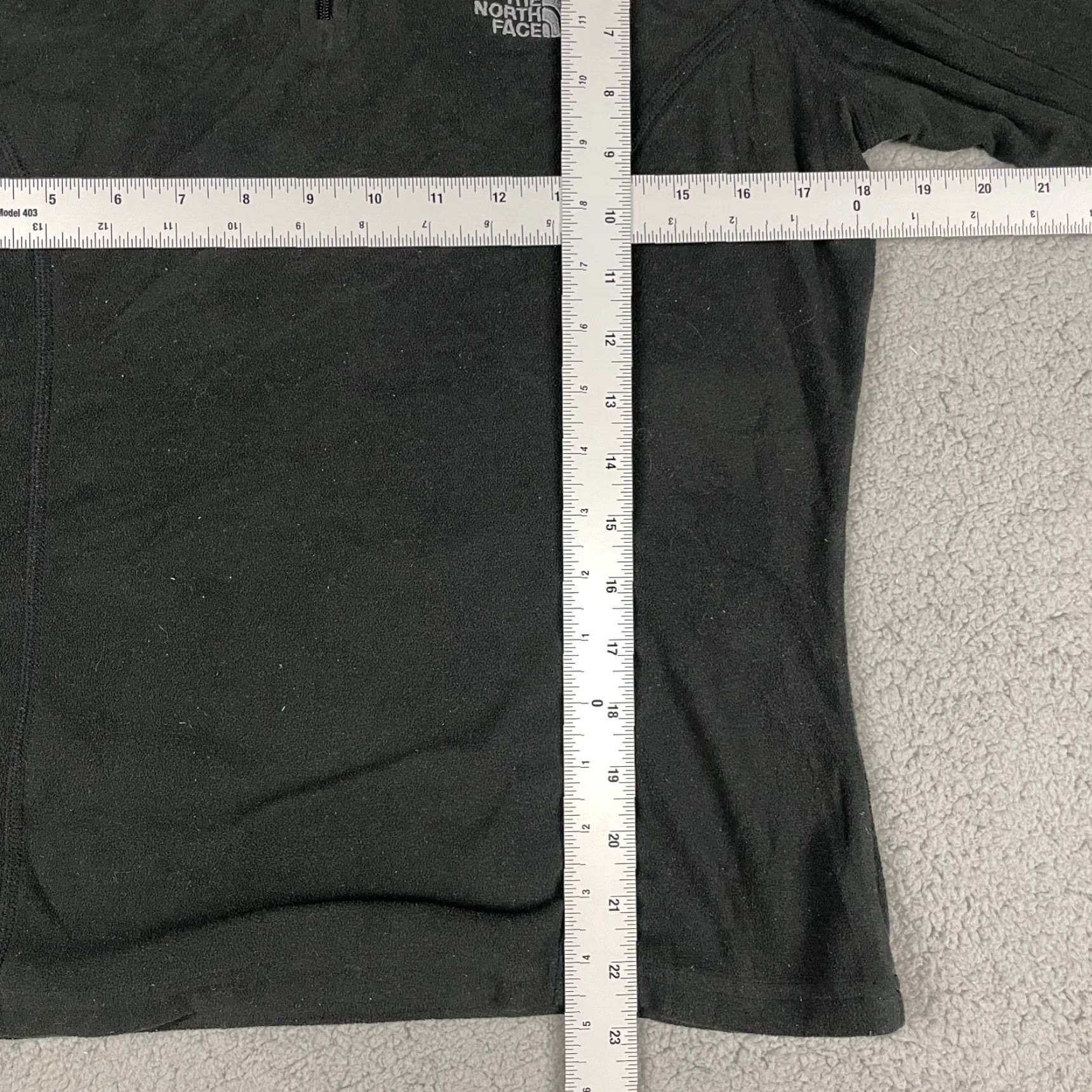 The North Face VINTAGE The North Face Sweater Women's M Pullover 1/4 Zip Black Fleece Mock Neck Running Activewear Mens? Girls? Wait. Size M / US 6-8 / IT 42-44 - 7 Thumbnail