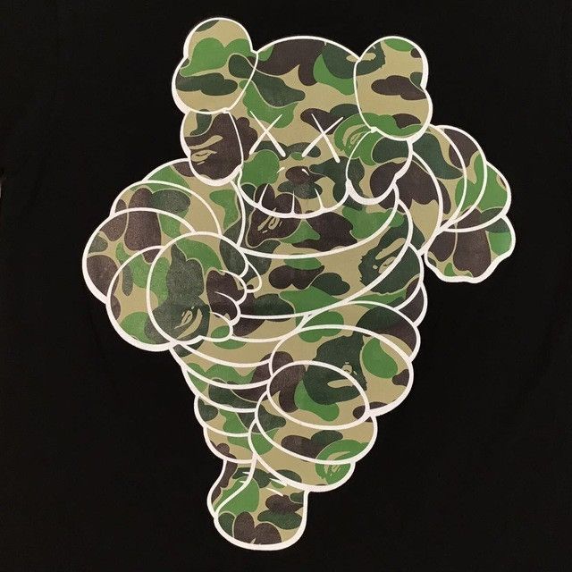 Bape × Kaws × Nigo BAPE × KAWS Chum T-shirt a bathing ape ABC camo NIGO Size US S / EU 44-46 / 1 - 2 Thumbnail