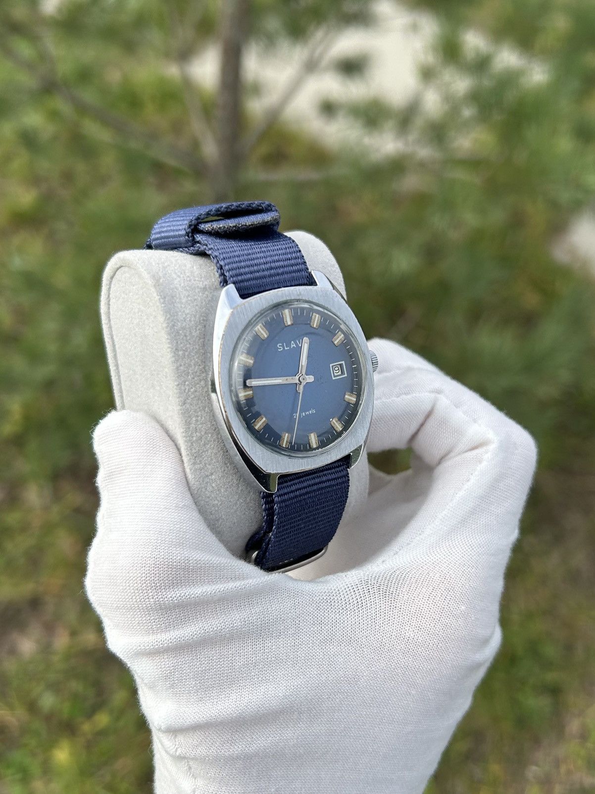 Vintage Vintage Slava Watch USSR Soviet Mechanical Authentic 1980s Size ONE SIZE - 12 Thumbnail