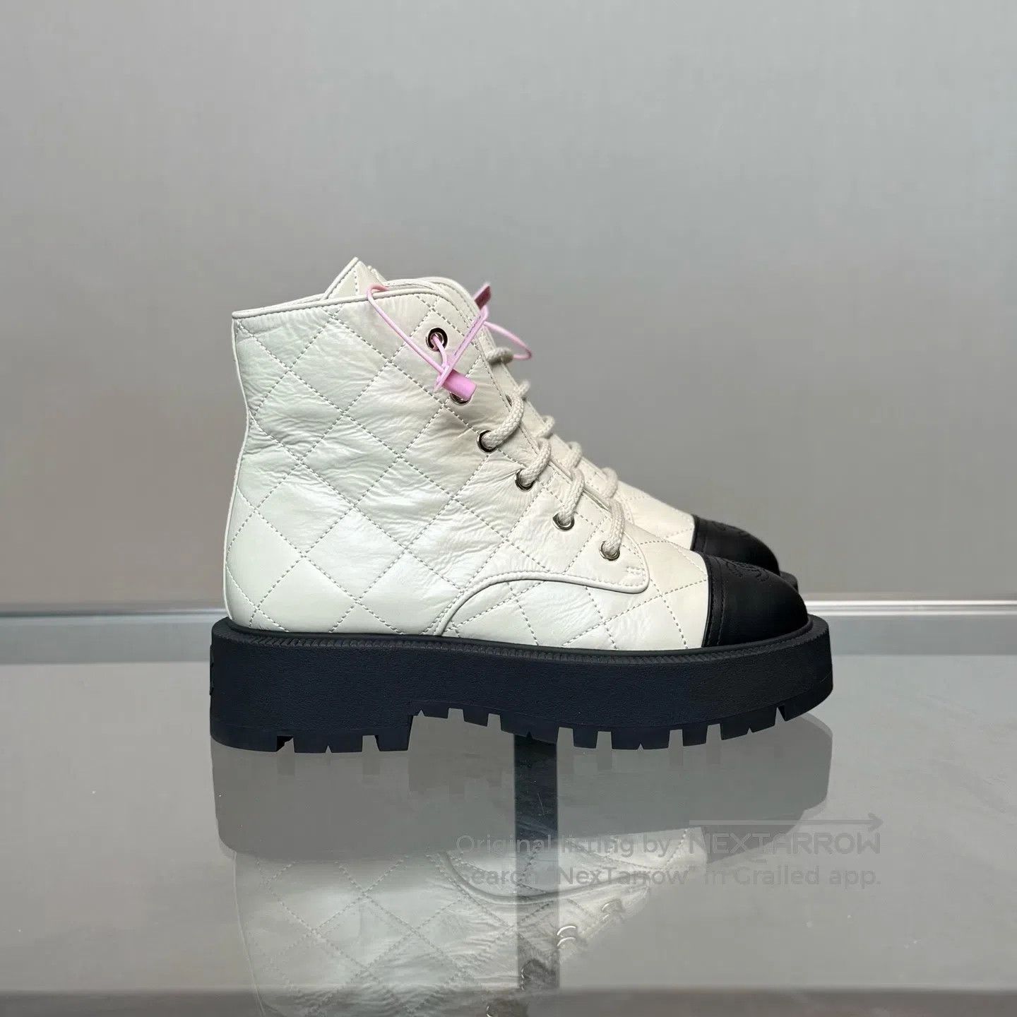 Chanel Chanel Beige patchwork Martin boots Size US 7.5 / IT 37.5 - 3 Thumbnail