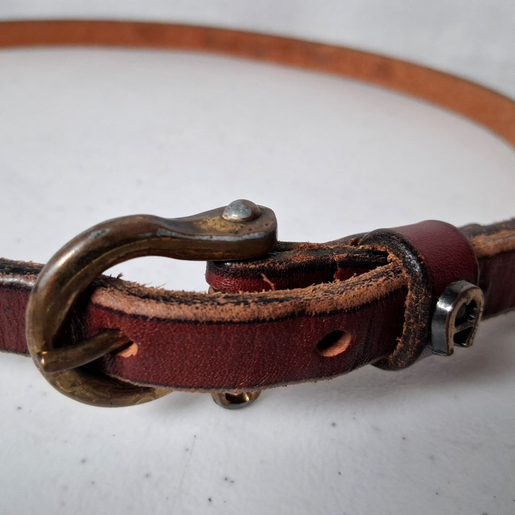 Etienne Aigner VINTAGE Etienne Aigner Belt Women 32 Leather Brass Buckle 1/2" Brown Adjustable Horsehoe Buckle Size ONE SIZE - 6 Thumbnail