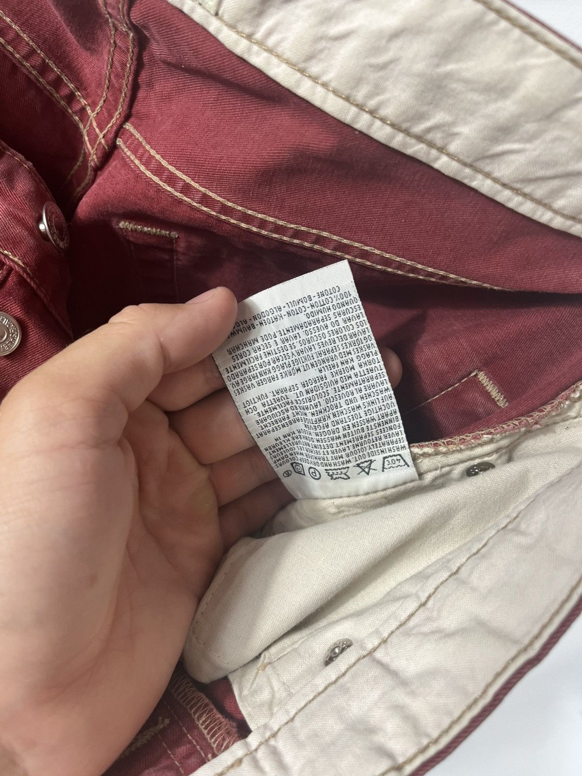 Levi's Levi’s 401 Vintage Red Straight Fit Jeans W33 L32 Tunisia Size US 30 / EU 46 - 12 Thumbnail