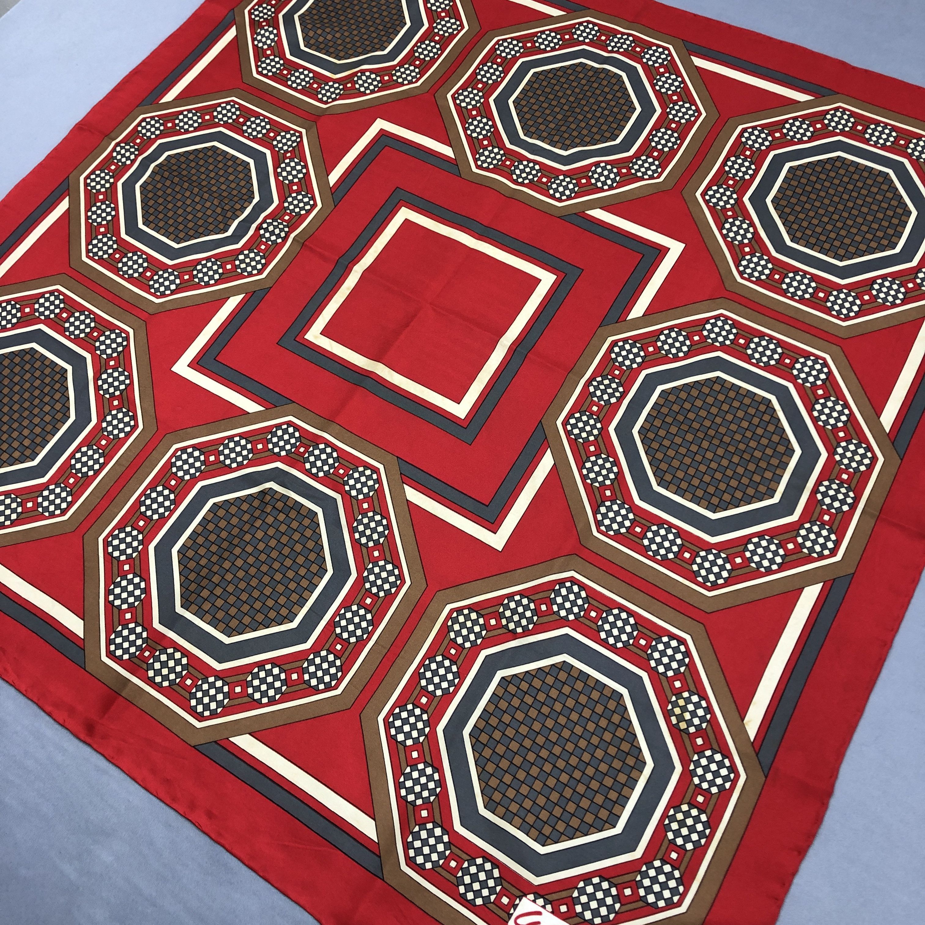 Japanese Brand Vintage SILK Scarf Twill Stole Wraps Scarves - GF60019 Size ONE SIZE - 4 Thumbnail