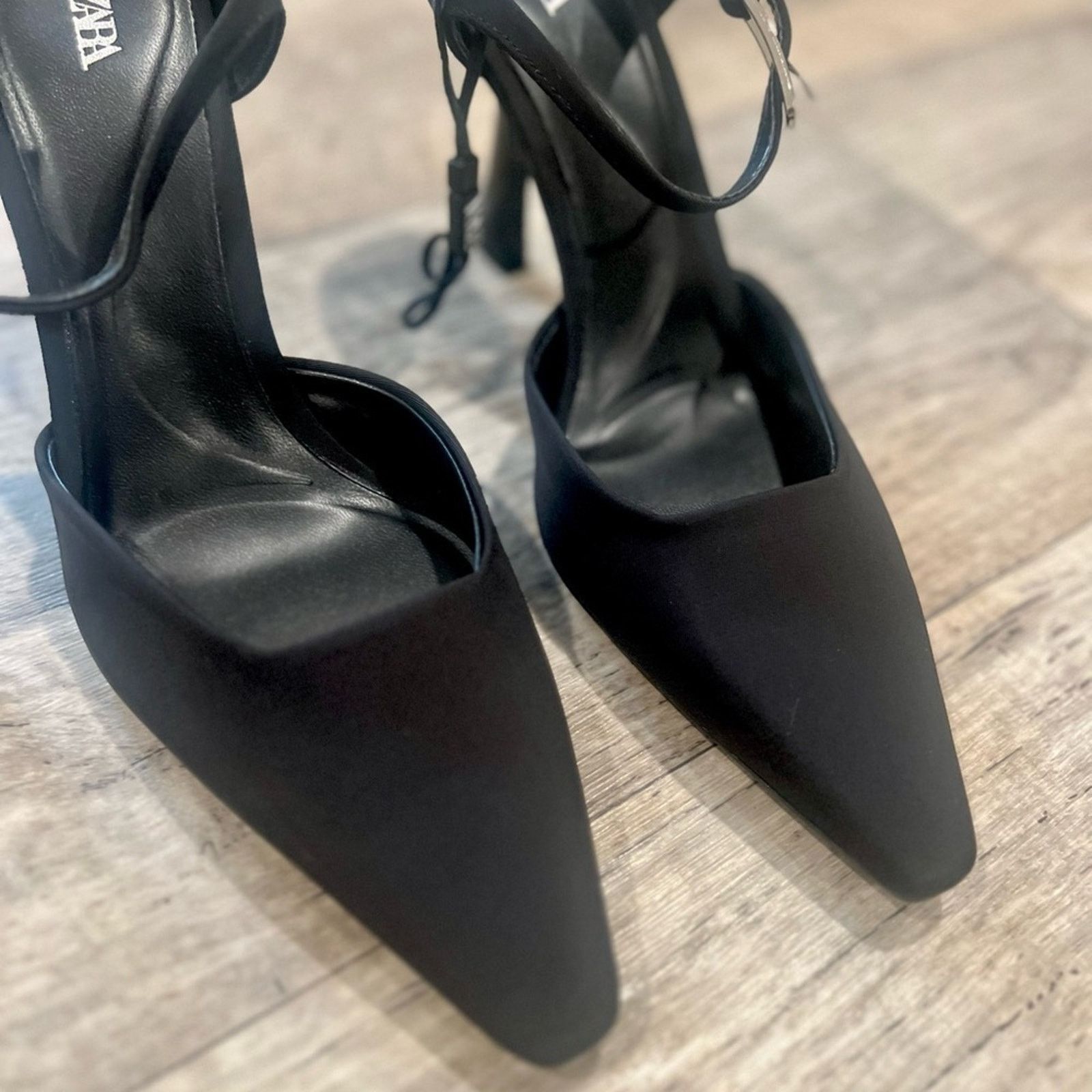 Zara ZARA Minimalist Black Slingback Mule Heels Pointed Toe NWT Size US 8 / IT 38 - 19 Thumbnail