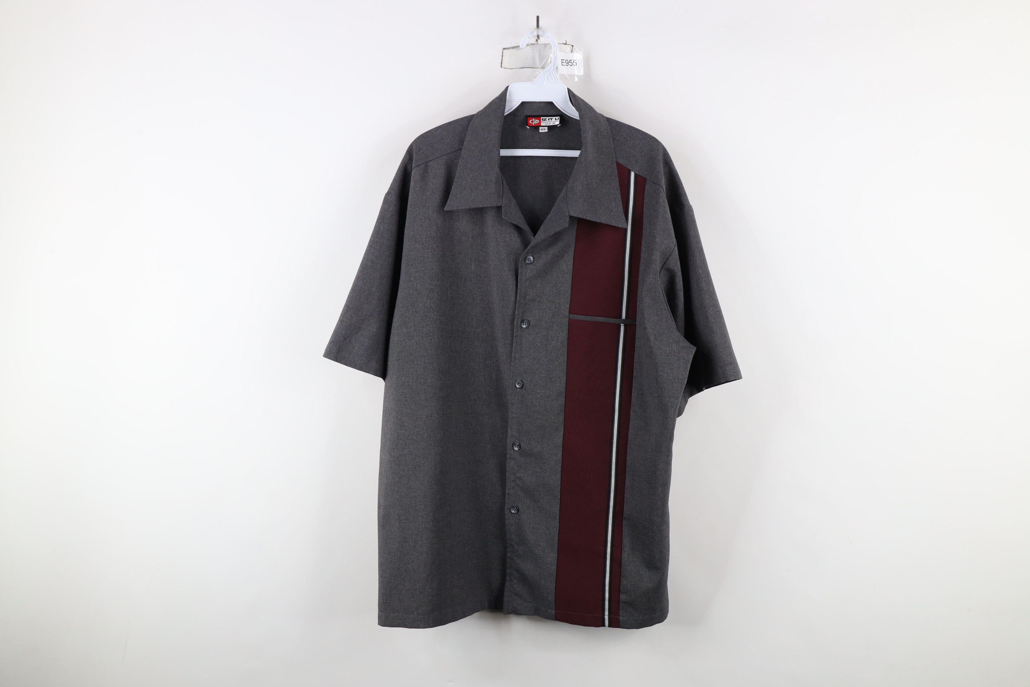 Vintage Vintage 90s Rockabilly Knit Short Sleeve Button Shirt USA Size US XL / EU 56 / 4 - 1 Thumbnail