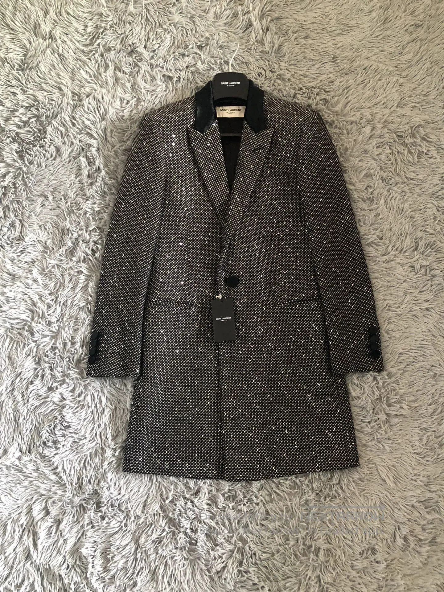 Saint Laurent Paris Saint Laurent 18FW Sequin Embellished Coat. Size M / US 6-8 / IT 42-44 - 1 Thumbnail