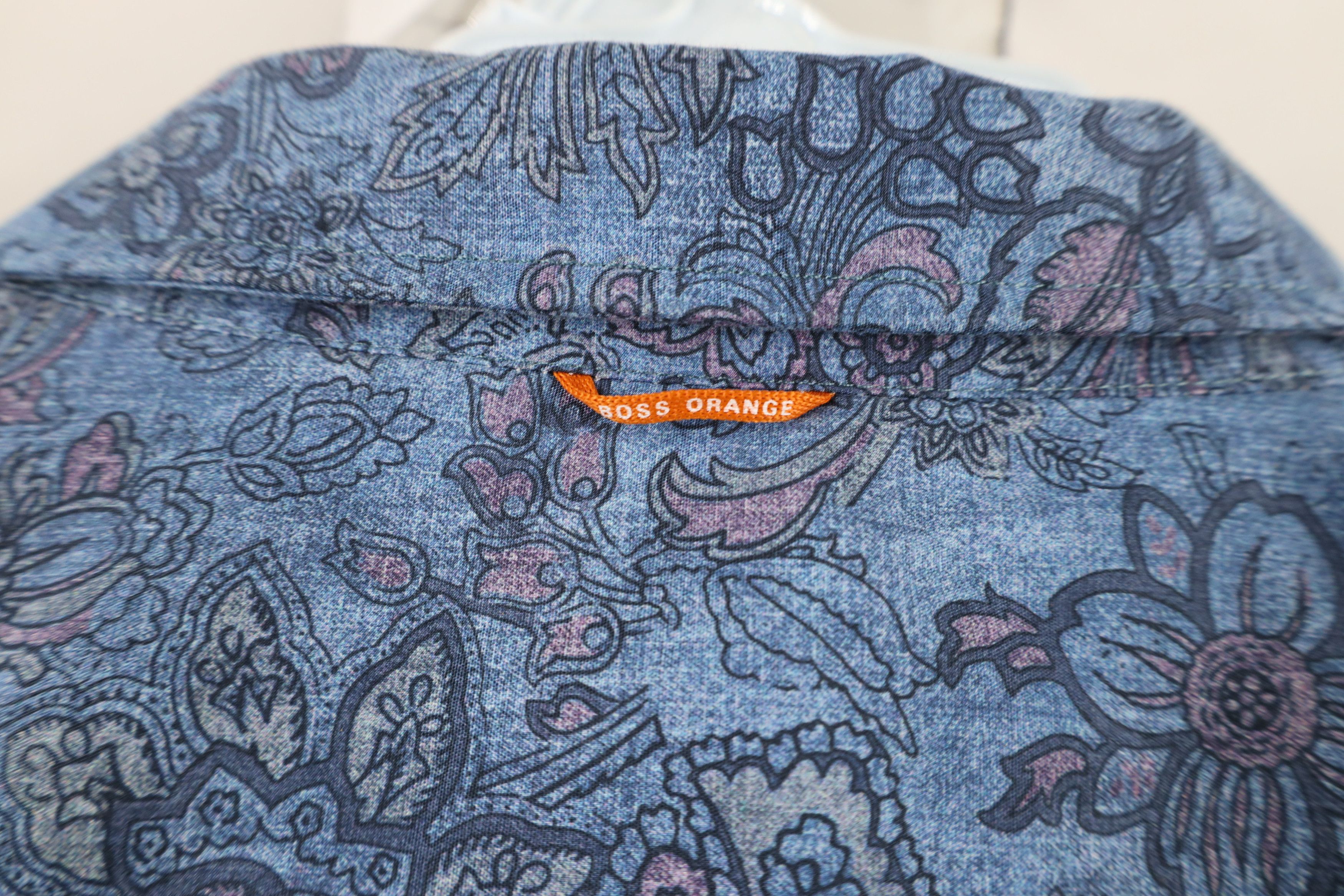 Hugo Boss × Vintage Hugo Boss Fit Rainbow Paisley Flower Collared Button Shirt Size US XL / EU 56 / 4 - 13 Thumbnail