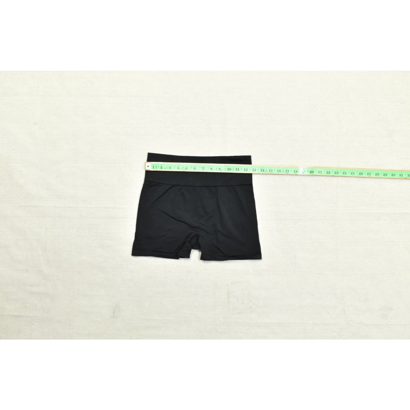Pinko Victoria's Secret PINK Sport Black Seamless High Waist Athletic Booty Shorts M Women Black Logo Summer Spring Sweat Activewear Regular XS? (Error) Size 32" / US 10 / IT 46 - 3 Thumbnail