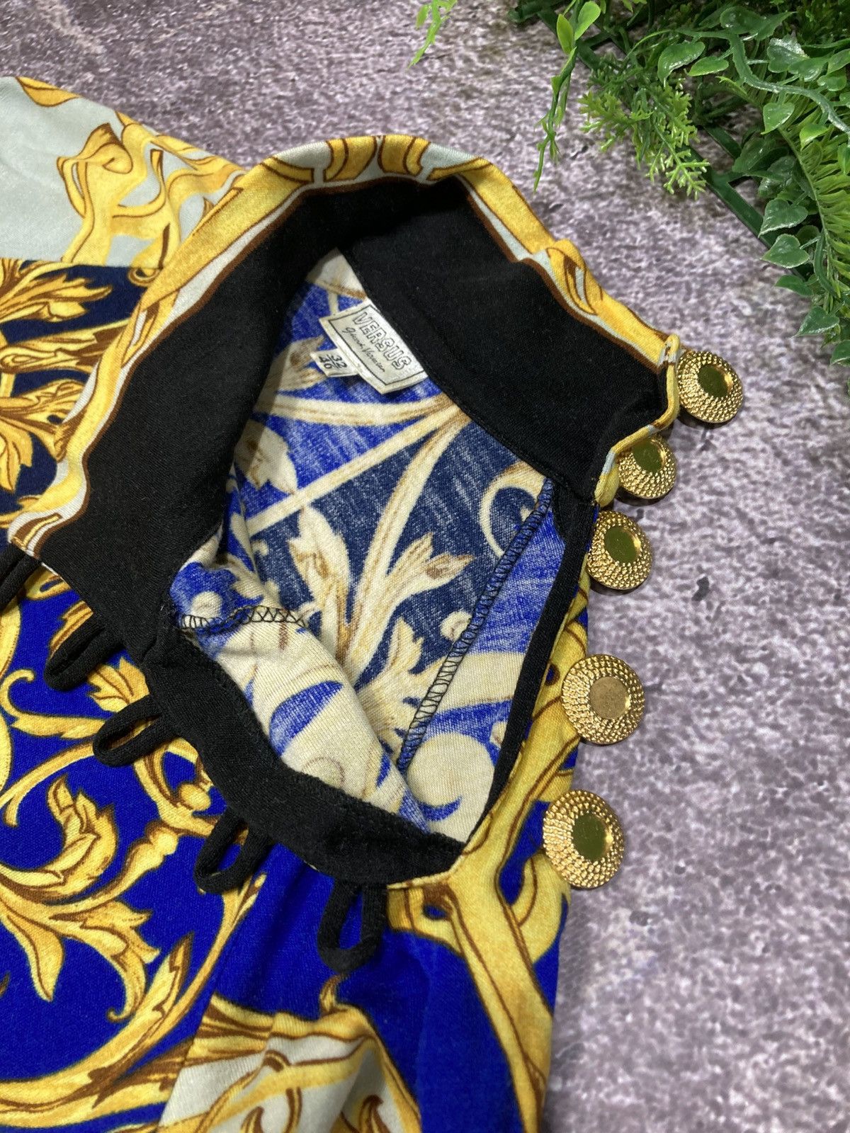 Versace VINTAGE VERSUS GIANNI VERSACE BAROQUE LANA WOOL JUMPER Size L / US 10 / IT 46 - 9 Thumbnail