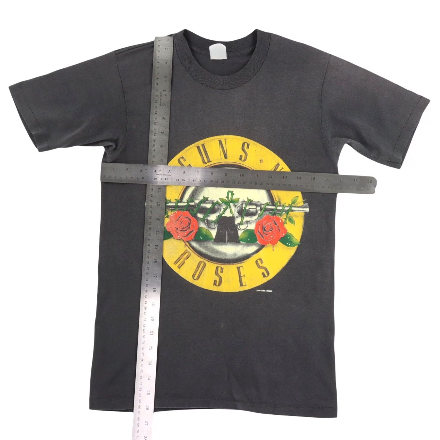 Vintage VINTAGE Guns N Roses Tshirt 1987 Shirt Men M Black 90s Single Stitch VTG Mens Size US M / EU 48-50 / 2 - 4 Thumbnail