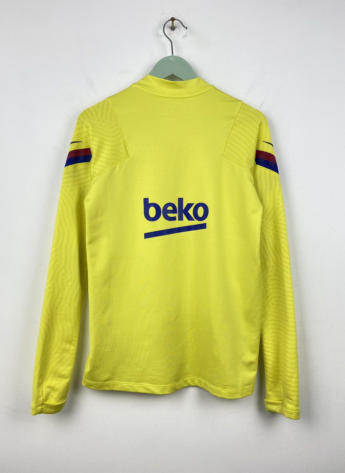 Nike Barcelona Strike Drill Top Nike Soccer Jersey Y2K Juventus Size US S / EU 44-46 / 1 - 7 Thumbnail