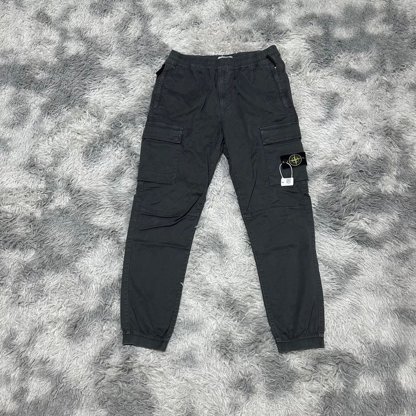 Stone Island stone island cargo pants in charcoal gray Size US 32 / EU 48 - 1 Thumbnail