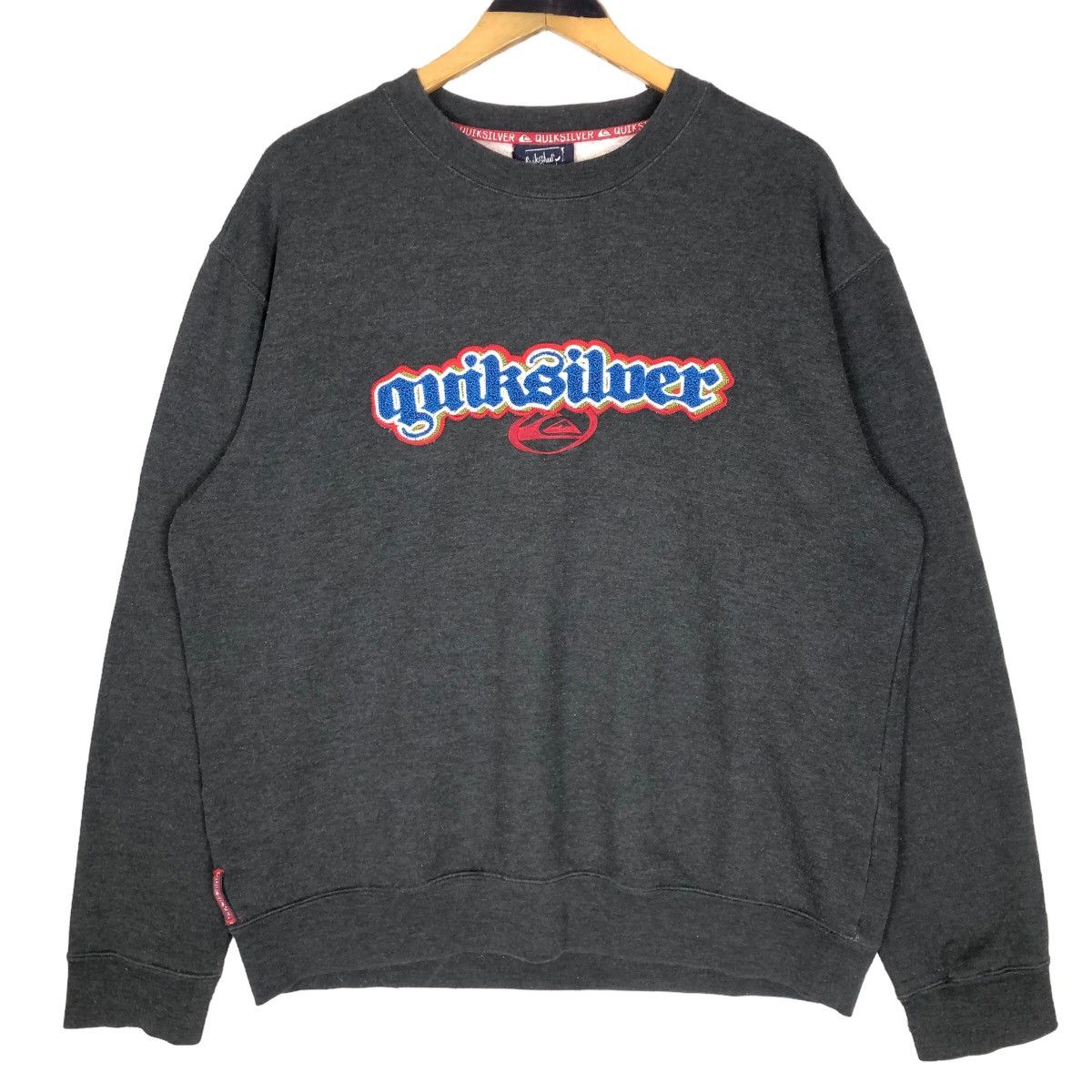 Quicksilver Vintage Quiksilver Crewneck Sweatshirt Big Logo Embroidery Size US L / EU 52-54 / 3 - 1 Thumbnail