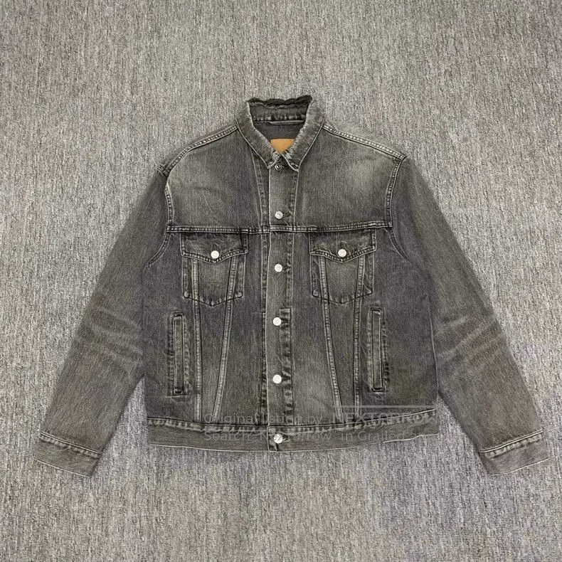 Balenciaga Balenciaga Back Logo Washed Denim Jacket. Size US XS / EU 42 / 0 - 1 Thumbnail