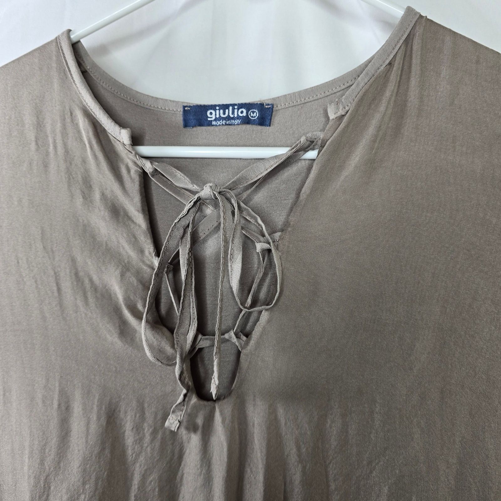 Other Giulia Italian Silk Beige Taupe Tie Front Boho Top Medium Size M / US 6-8 / IT 42-44 - 2 Thumbnail