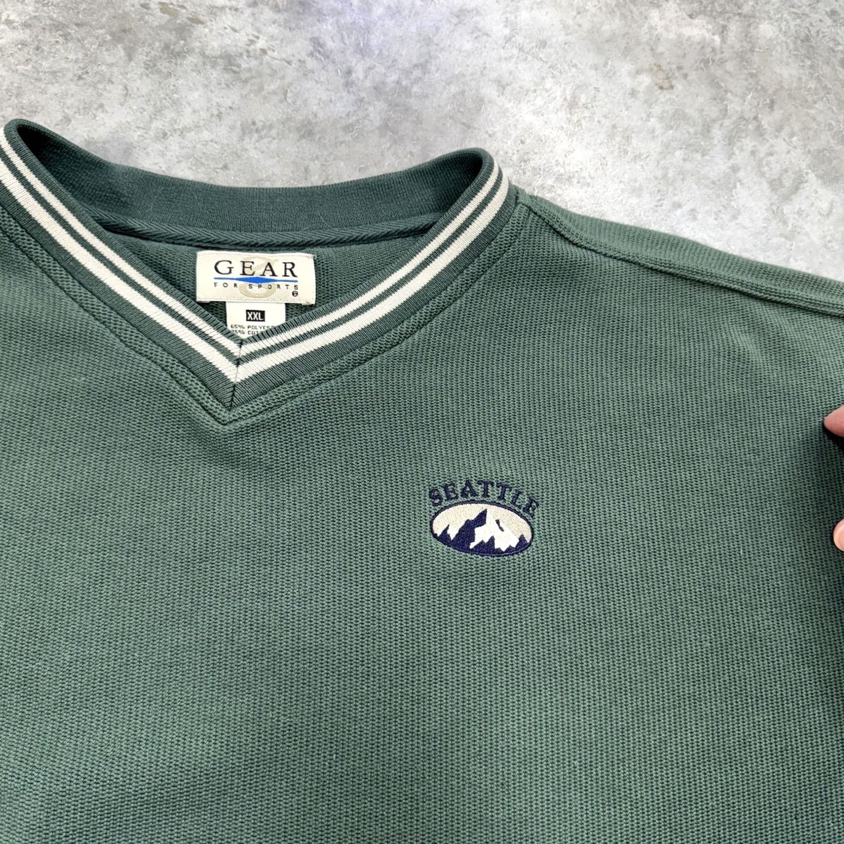 Vintage Vintage Gear For Sports Seattle Sweater Mens 2XL Green V Neck Pullover Sweatshirt 90s Tourist Size US XXL / EU 58 / 5 - 3 Thumbnail