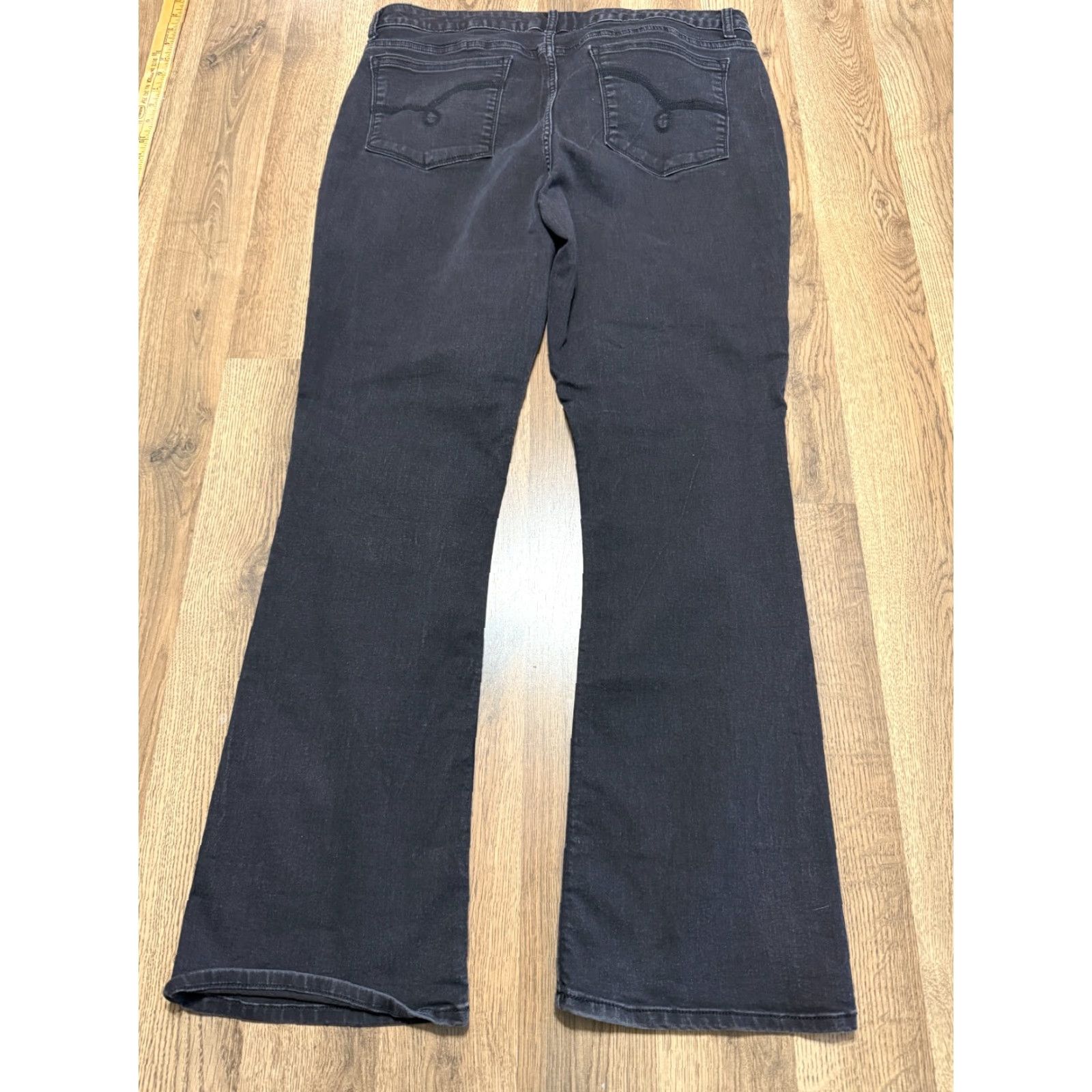 Lee Riders by Lee Jeans Women's Size 18M Black Mid Rise Bootcut 41" Length Denim Jeans Regular 5-Pocket Size 25" / US 0 / IT 36 - 2 Thumbnail