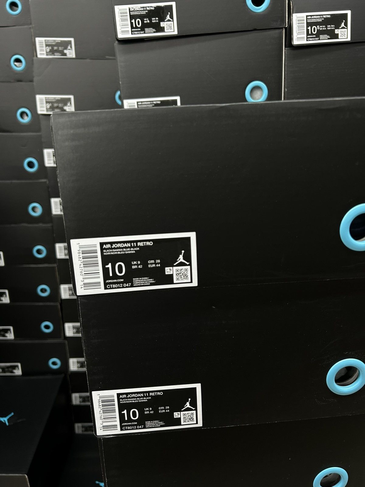 Jordan Brand Jordan 11’s Gamma sz 10 Size US 10 / EU 43 - 7 Thumbnail